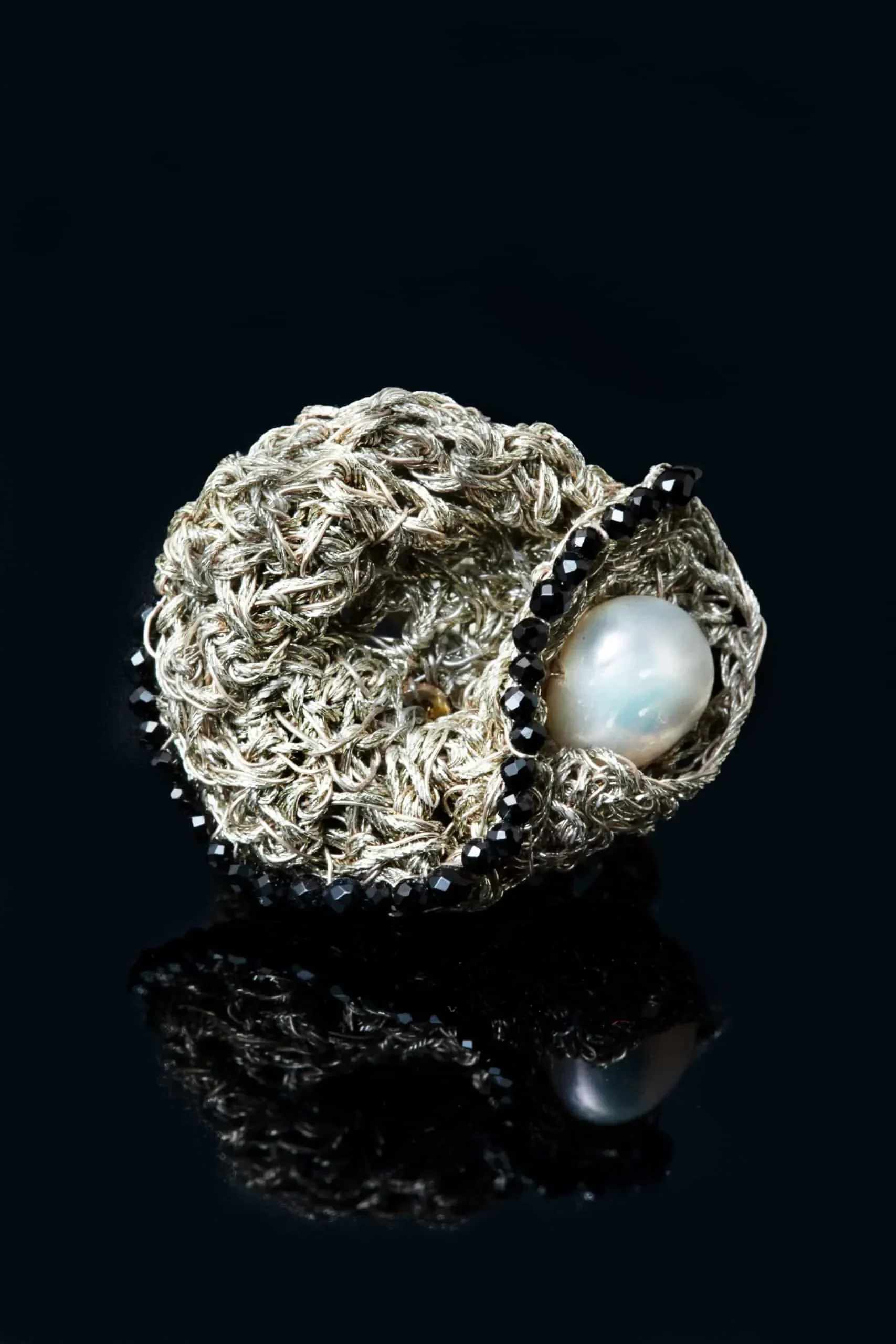 Handmade Jewellery | Crochet knit silver ring with spinel and pearls gallery 3