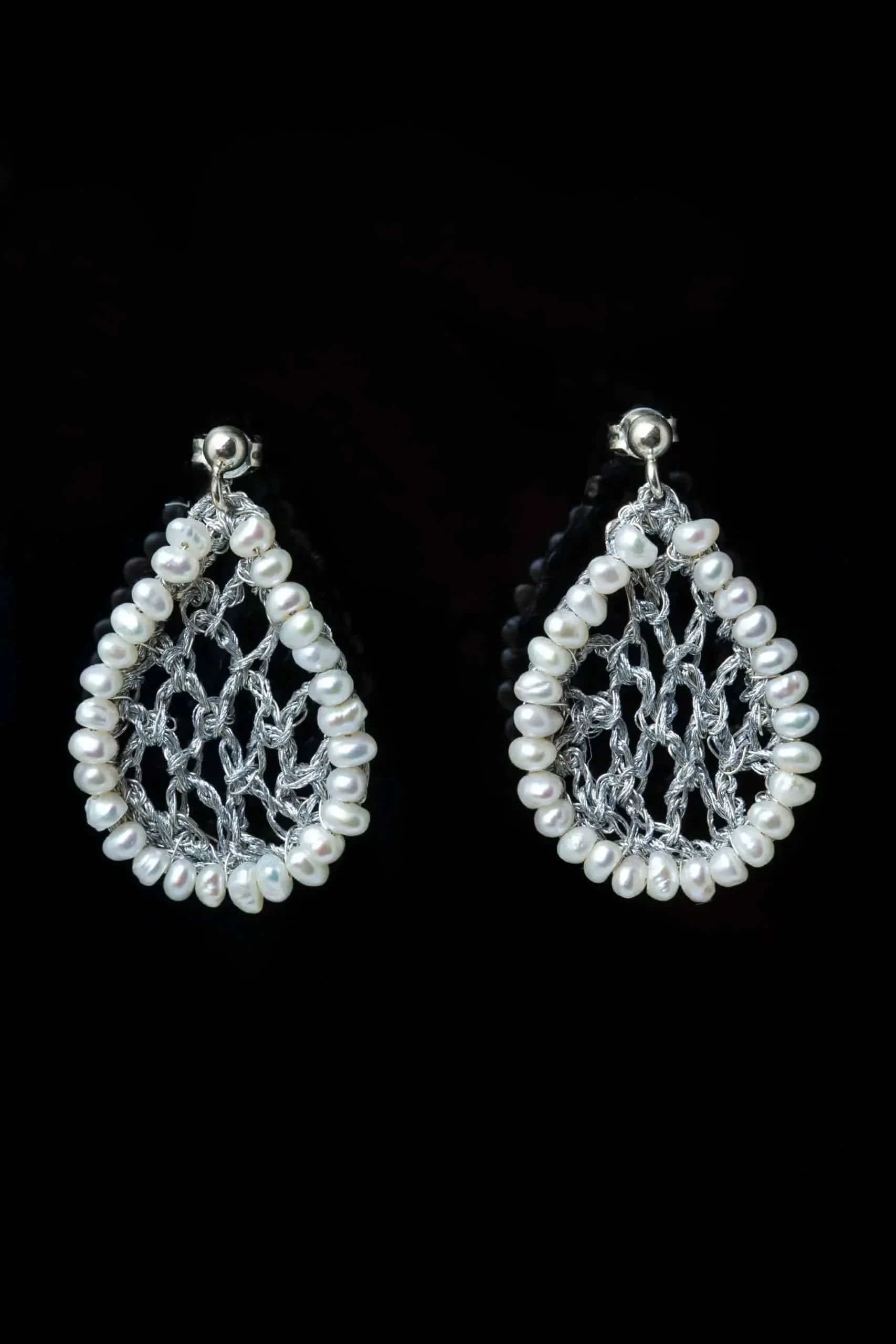 Handmade Jewellery | Teardrop crochet knit silver earrings with pearls gallery 1