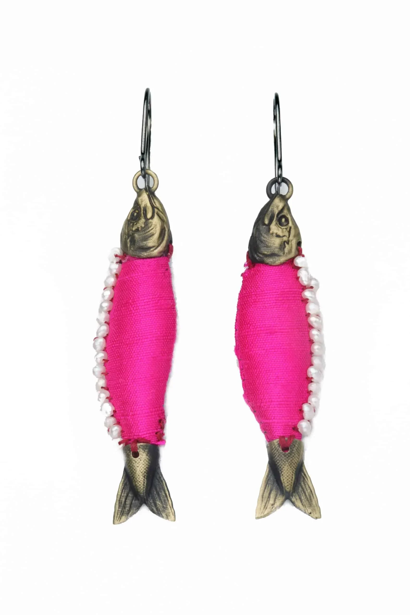 Handmade Jewellery | Fish bronze earrings with silk and pearls main