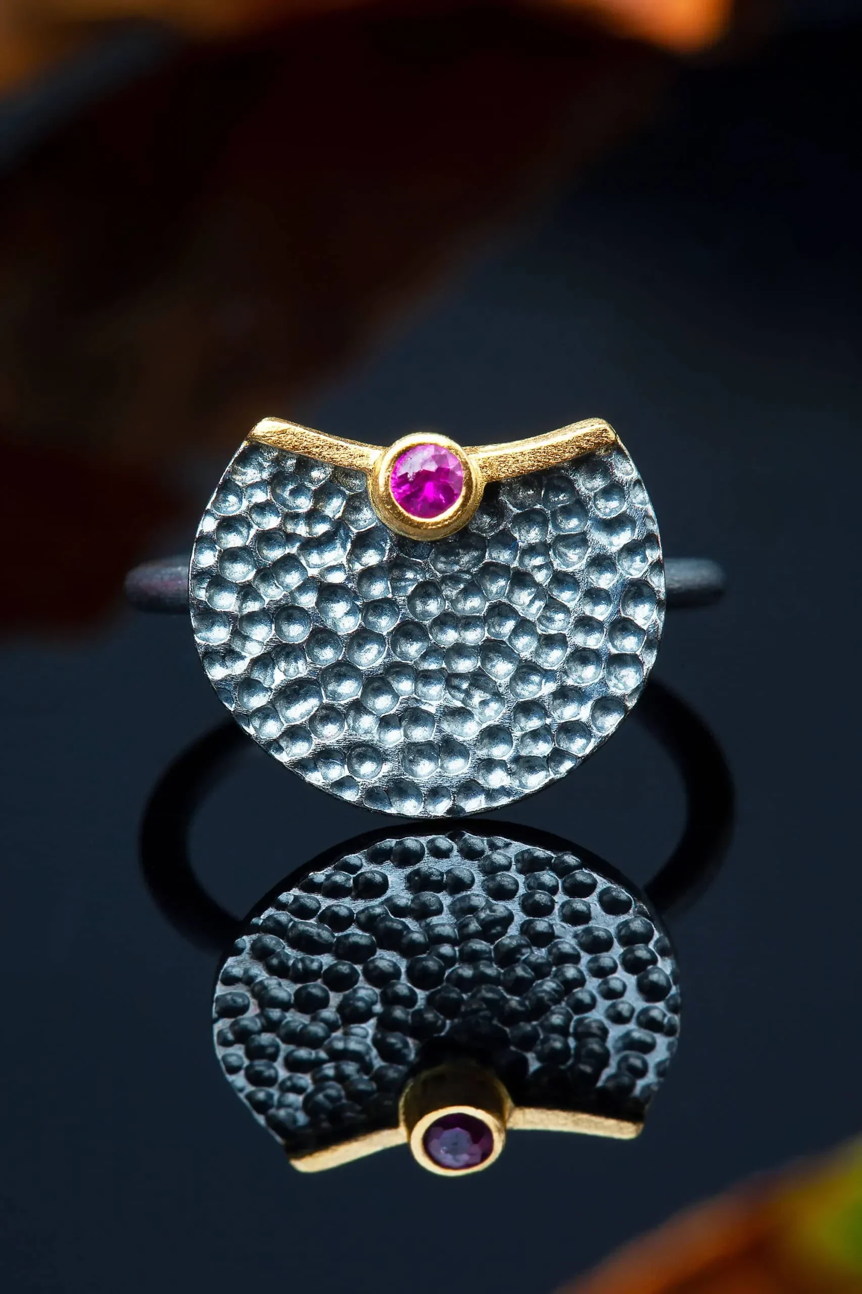 Handmade Jewellery | Silver textured black ring with pink zircon gallery 2