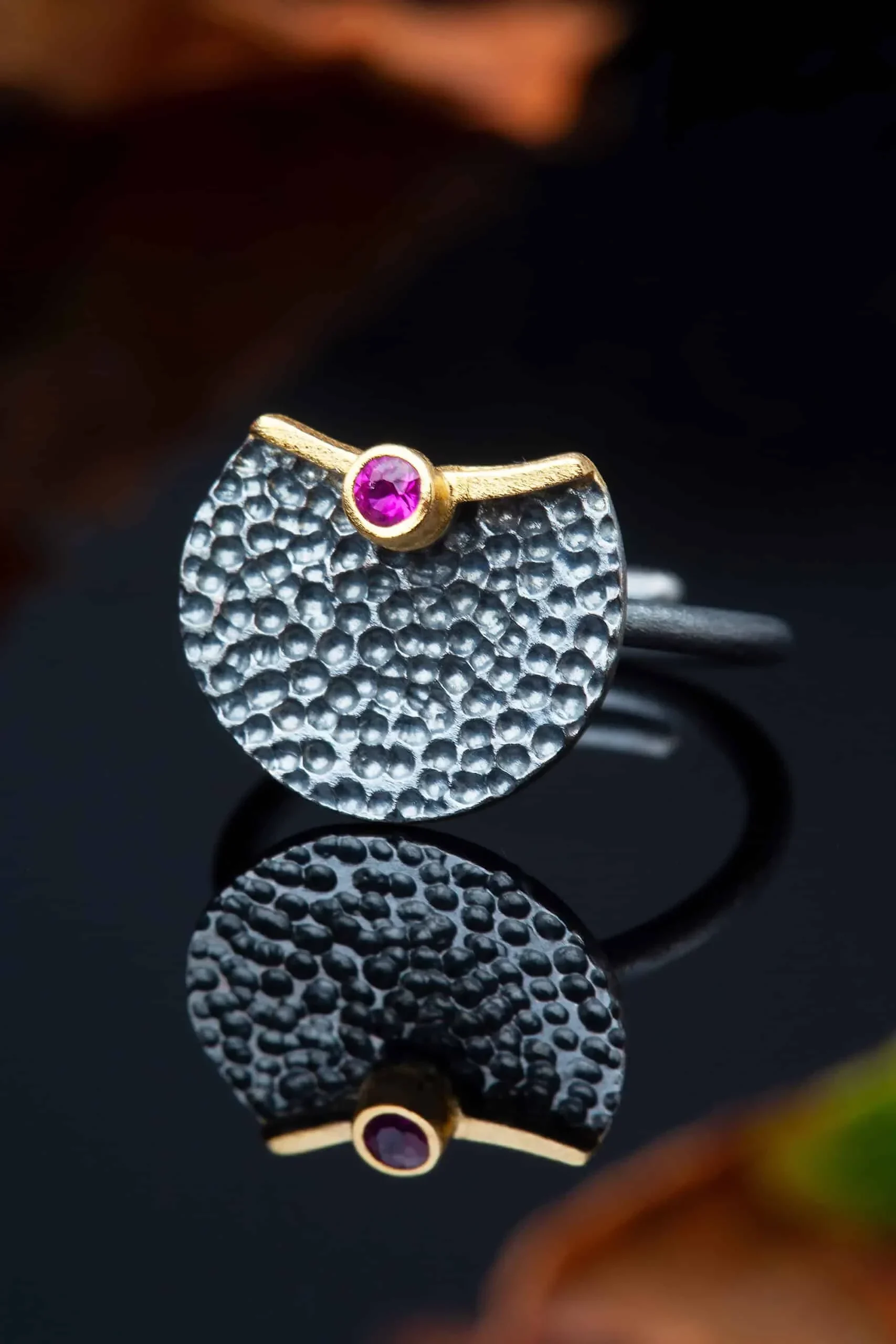 Handmade Jewellery | Silver textured black ring with pink zircon gallery 3