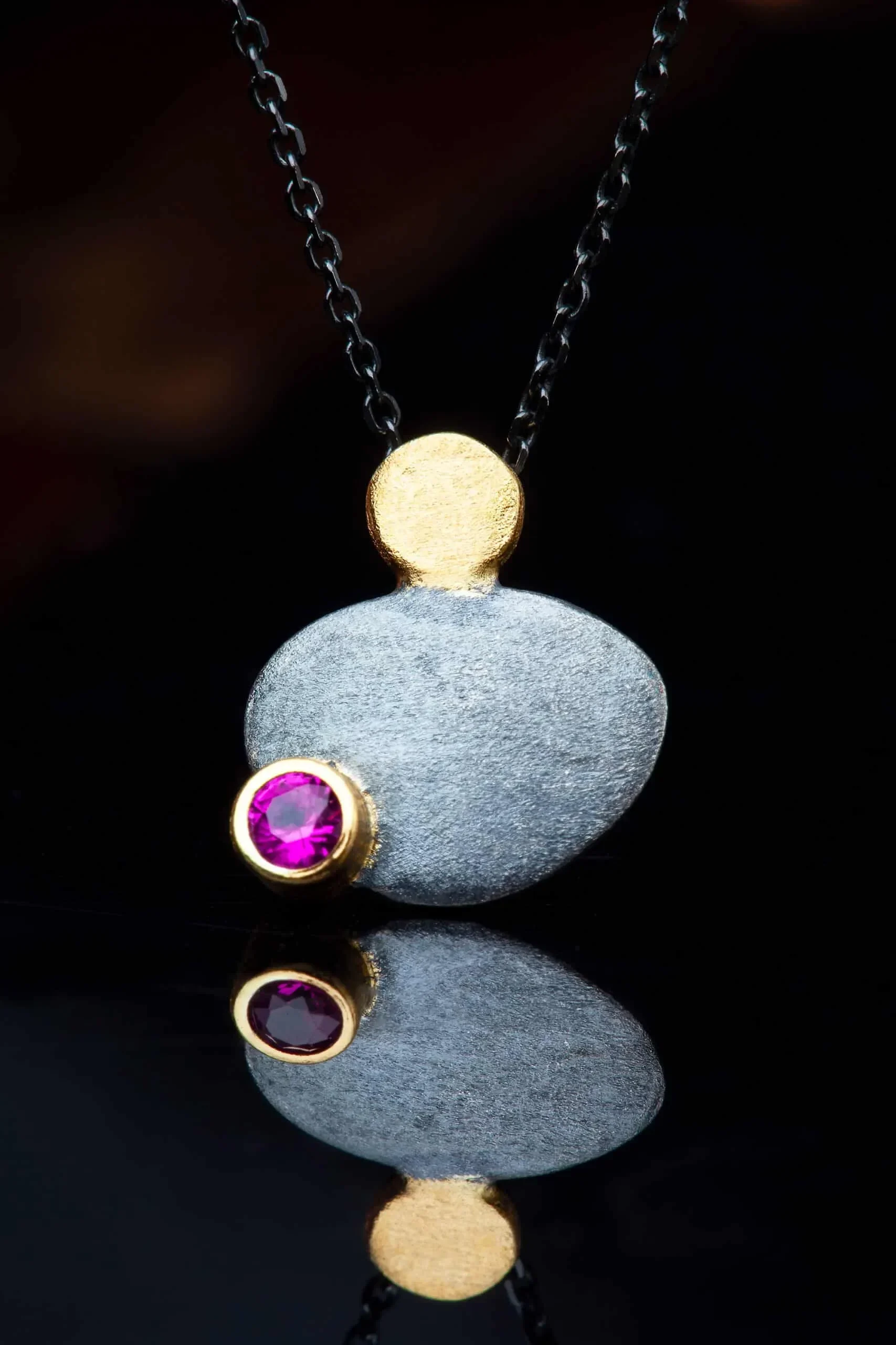 Handmade Jewellery | Round silver necklace pink zircon gallery 1