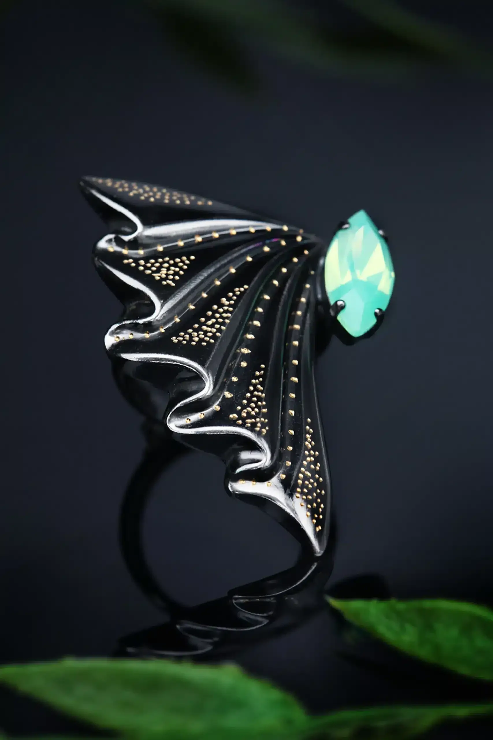 Handmade Jewellery | Engraved black adjustable bronze ring with green Swarovski crystal main