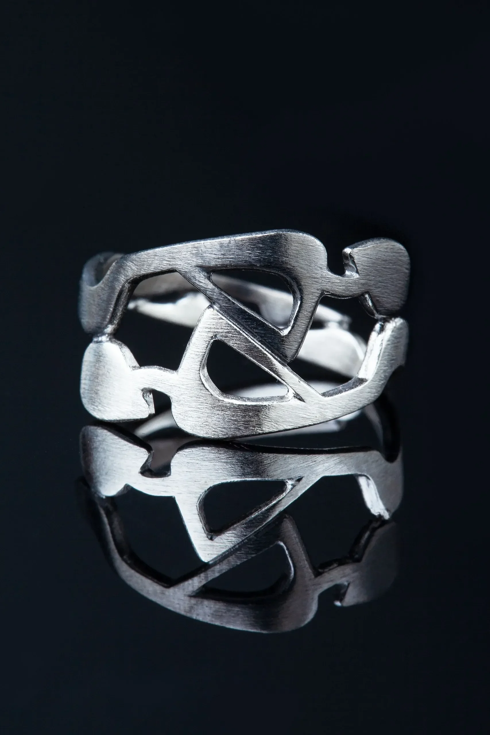 Handmade Jewellery | Figure silver ring gallery 1