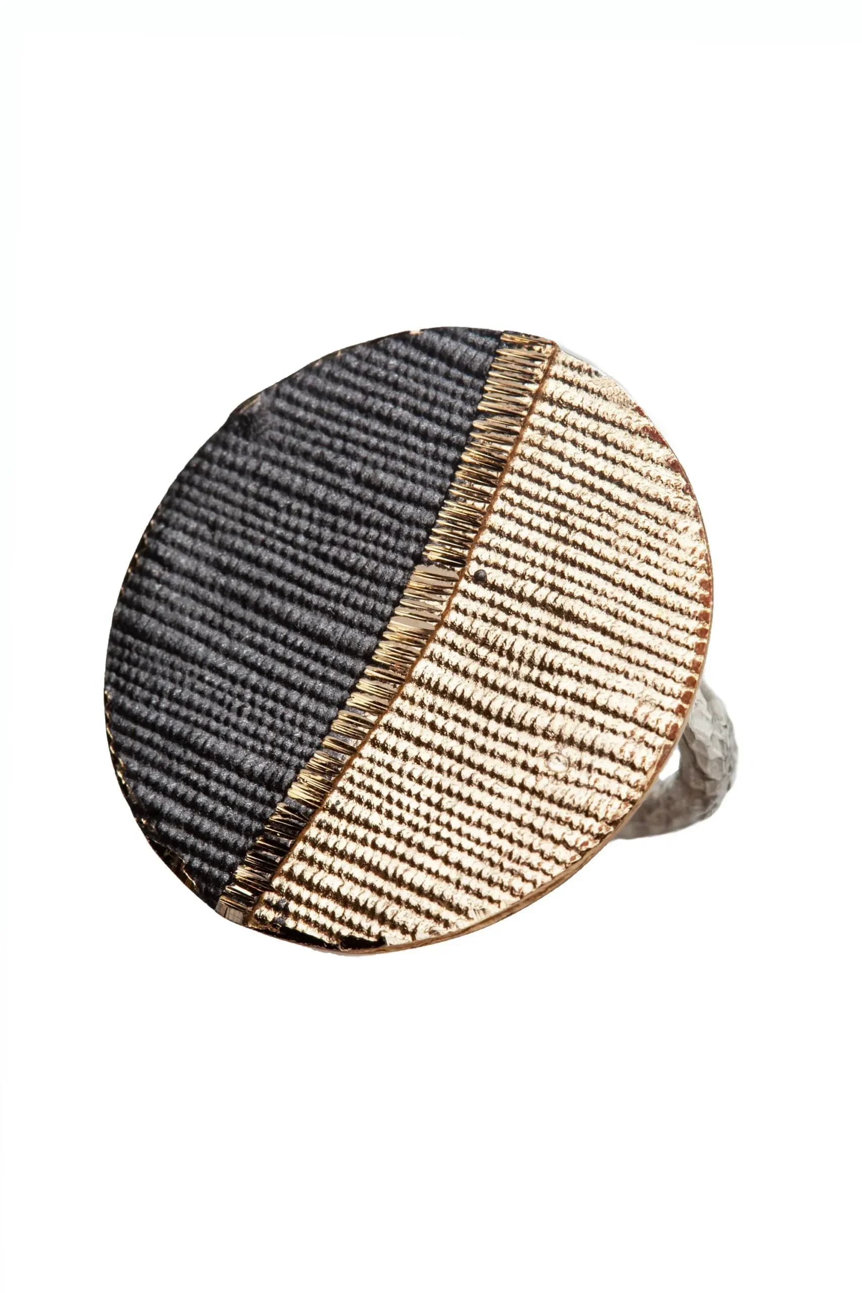 Handmade Jewellery | Round bronze ring with black patina main