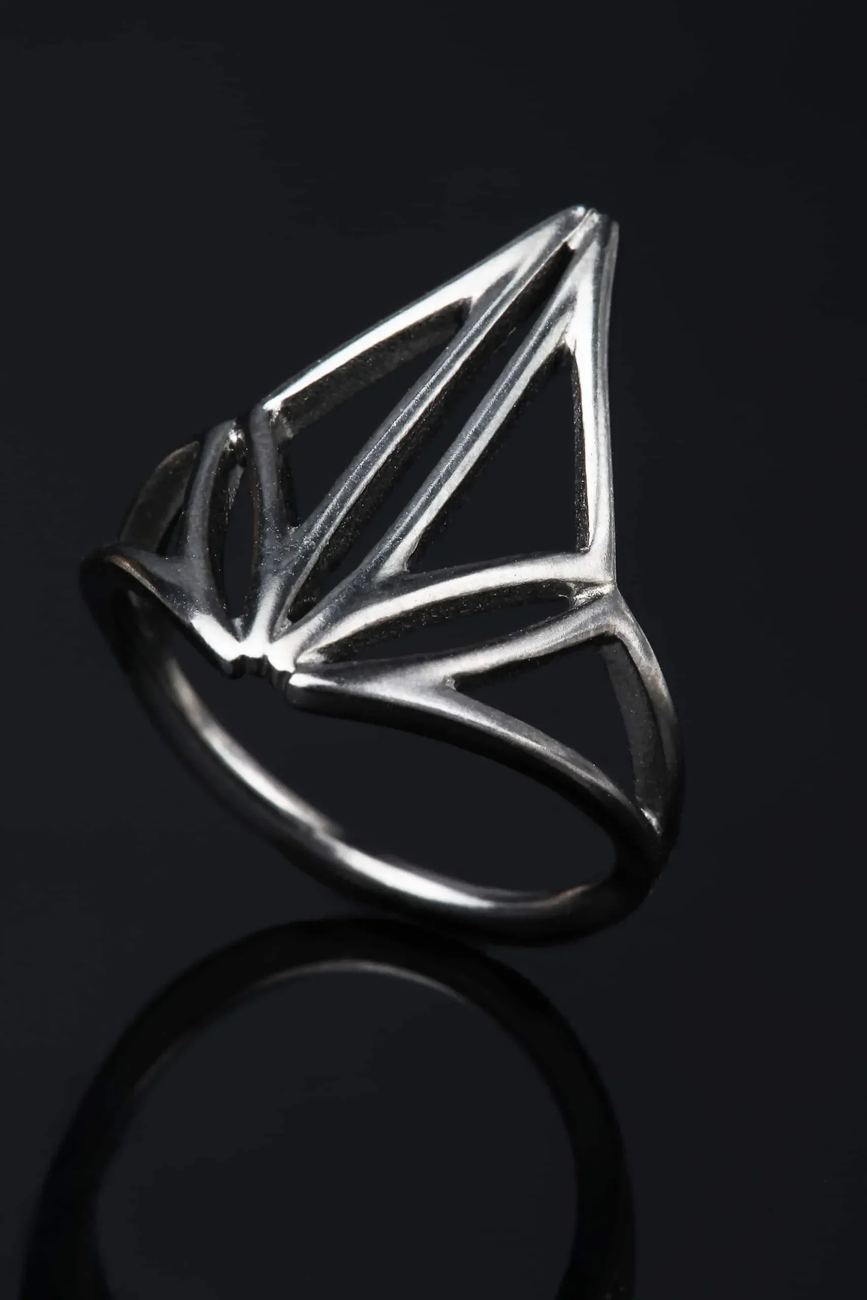 Handmade Jewellery | Minimal geometric black silver ring gallery 2