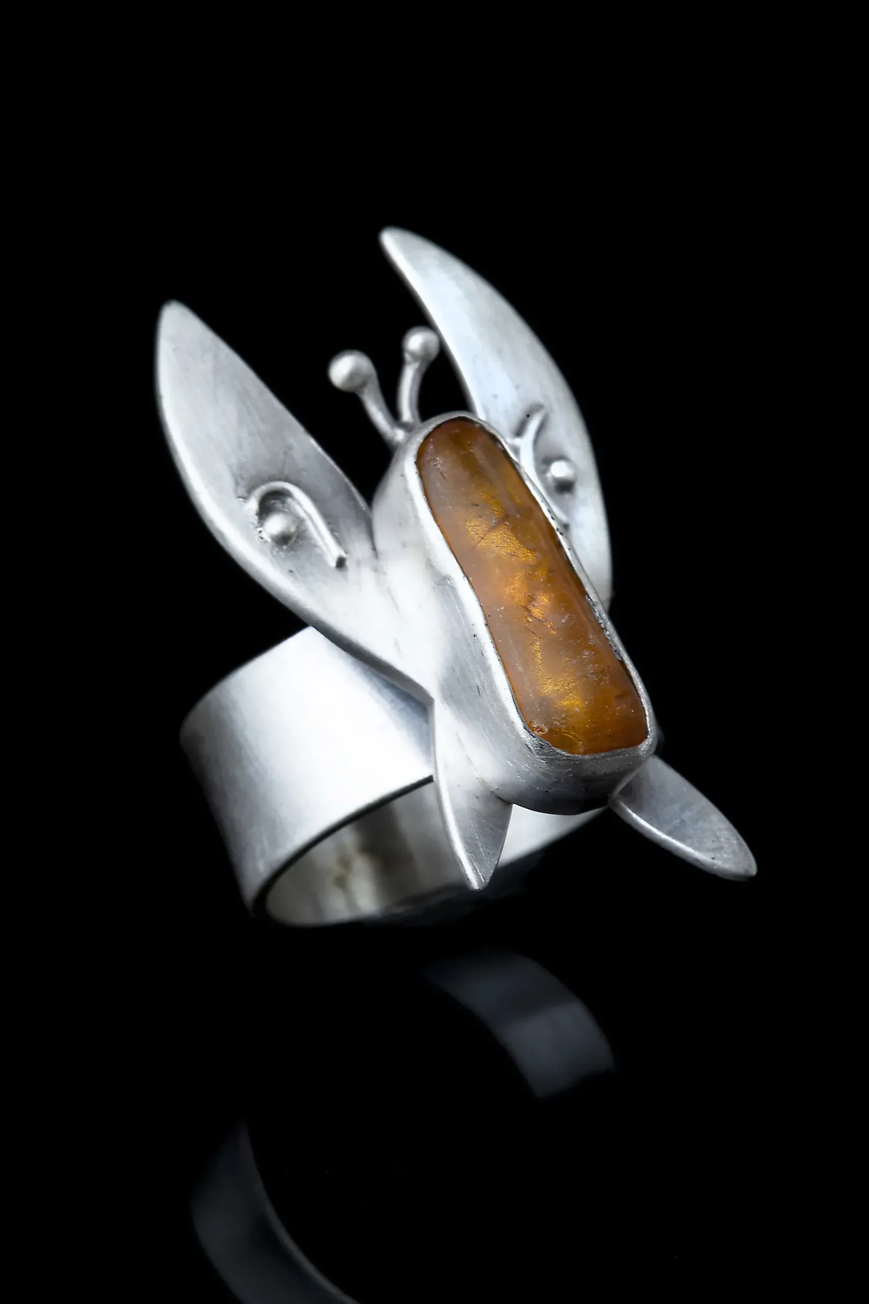 Handmade Jewellery | Butterfly silver ring with amber gallery 1