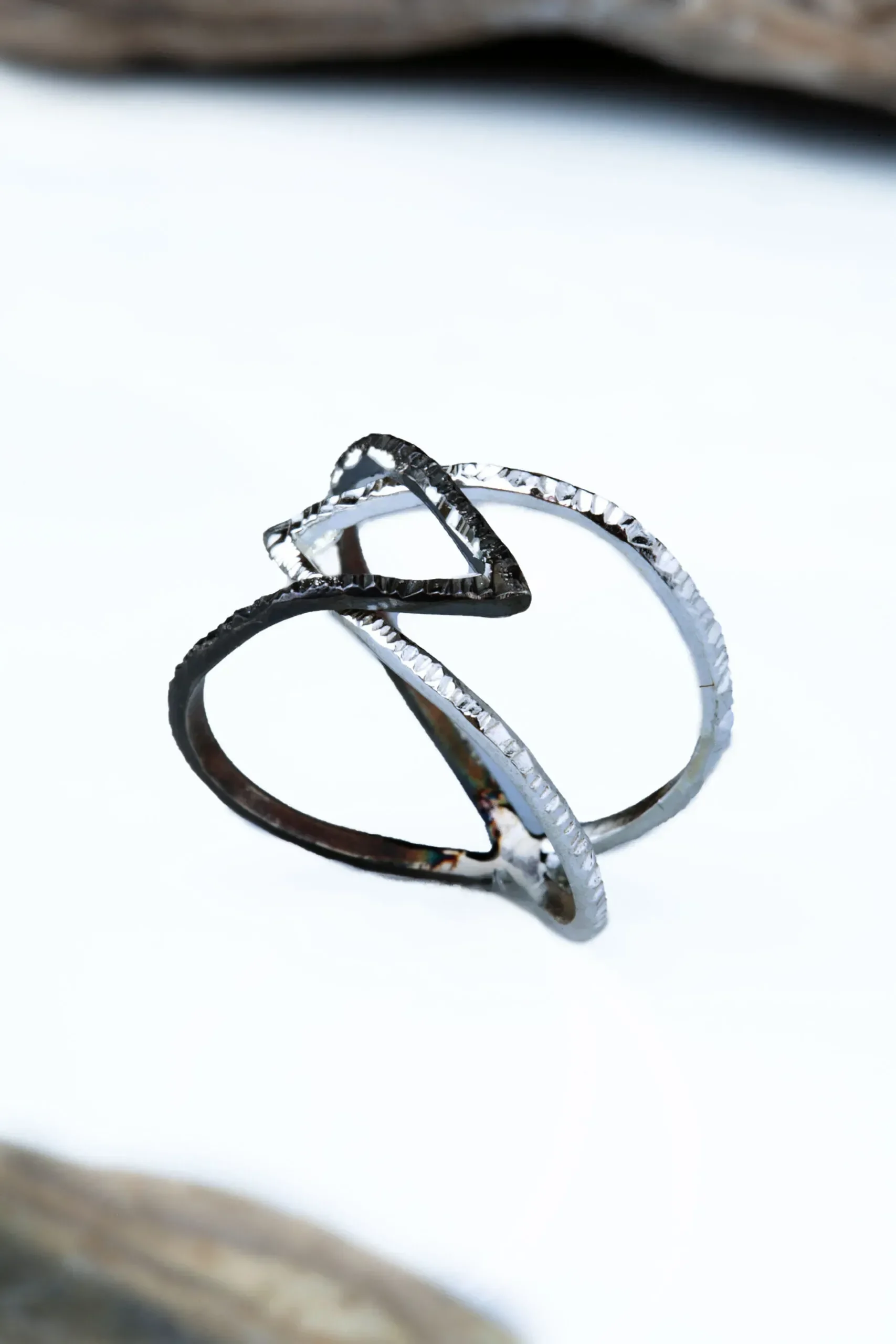 Handmade Jewellery | Leaf rhodium plated silver ring main