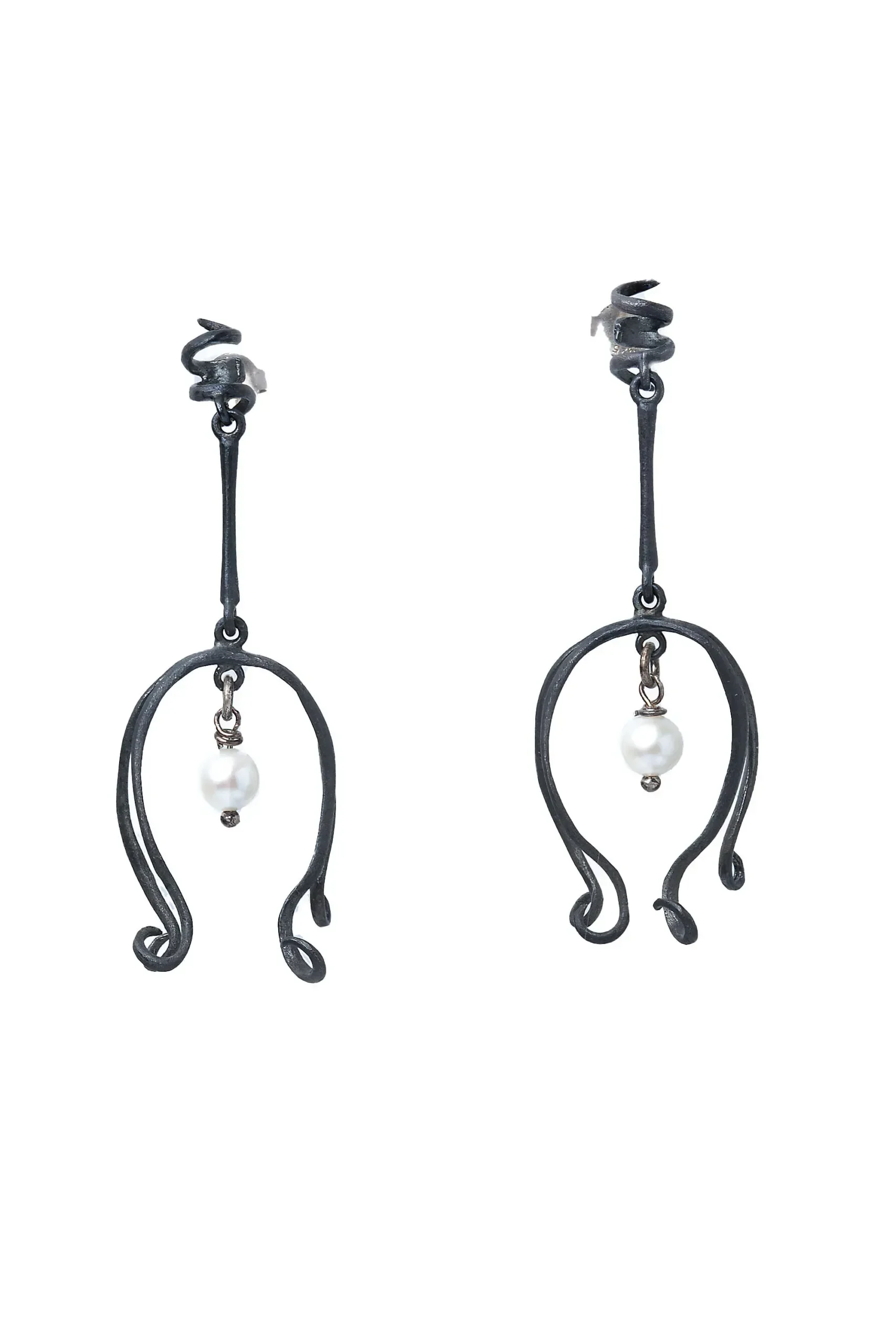 Handmade Jewellery | Silver earrings, black rhodium plated with pearls main