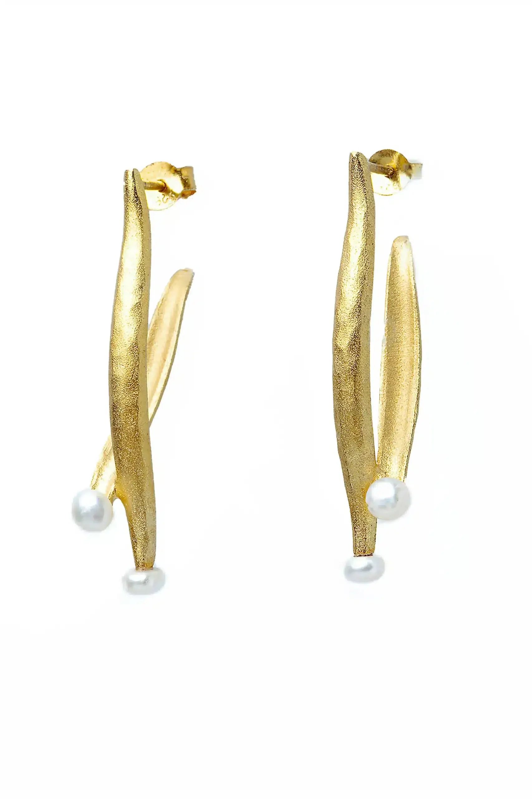 Handmade Jewellery | Gold plated silver earrings with pearls main