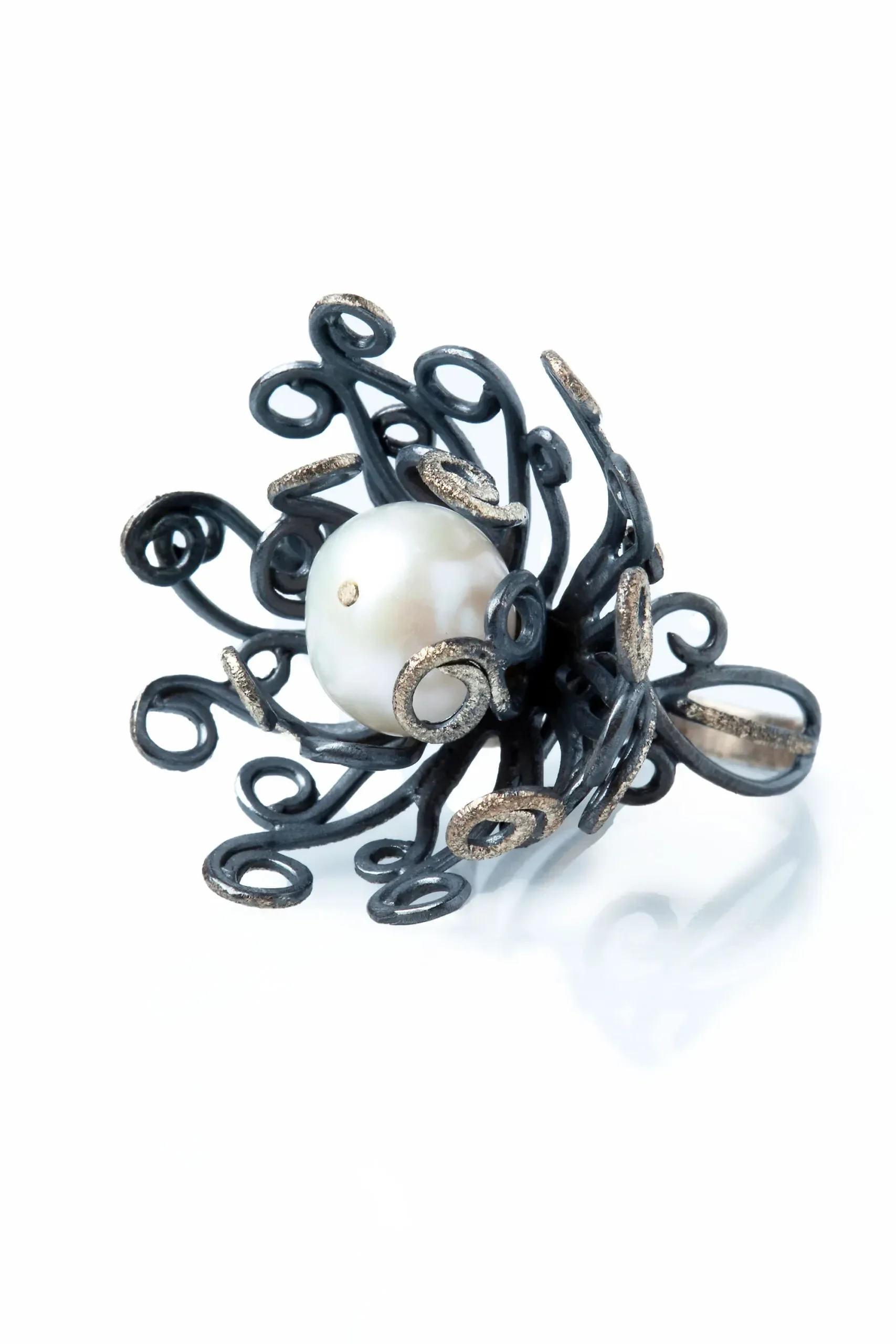 Handmade Jewellery | Oxidized silver ring with diamond dust and pearl gallery 2