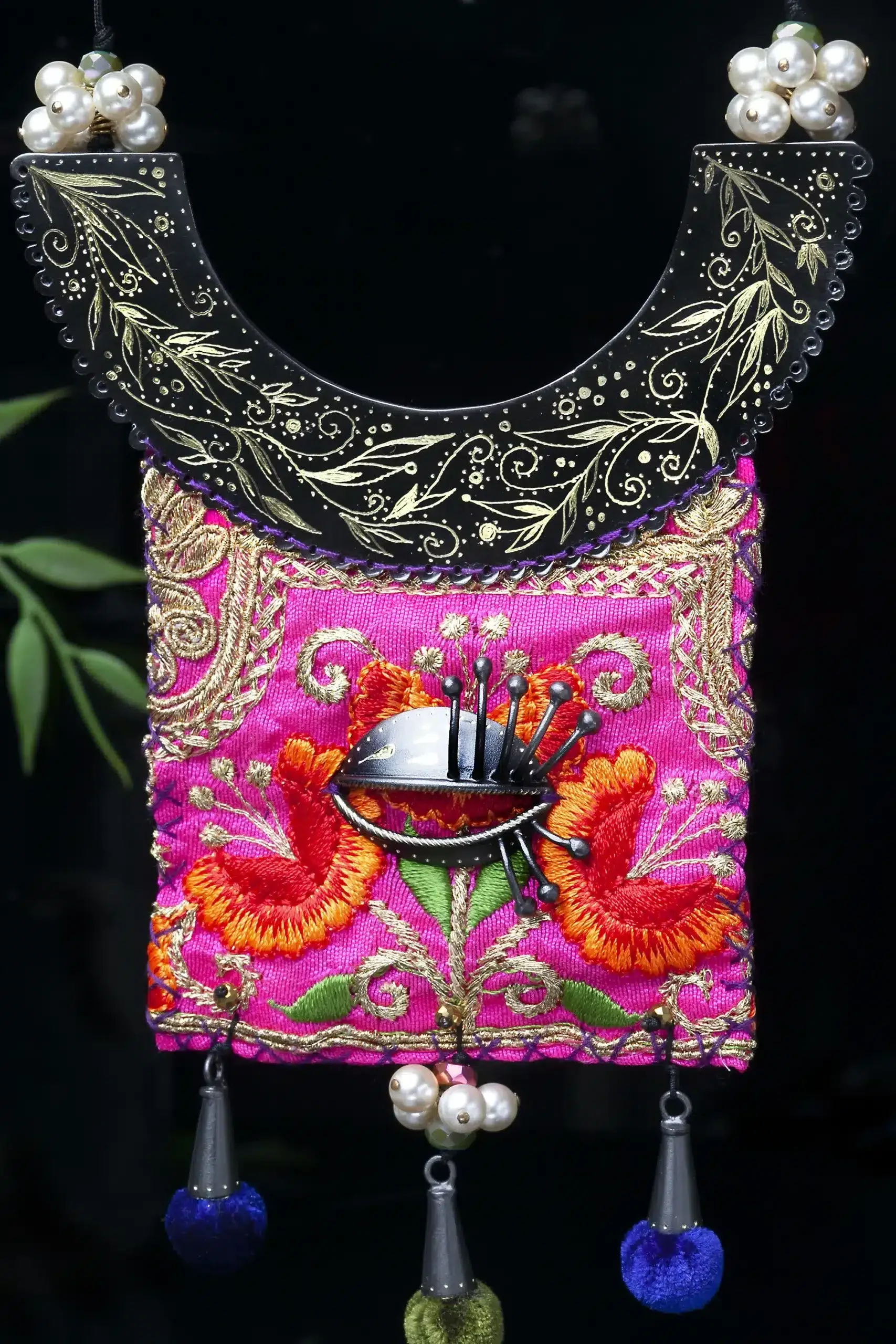 Handmade Jewellery | Eye engraved bronze necklace with silk fabric gallery 3