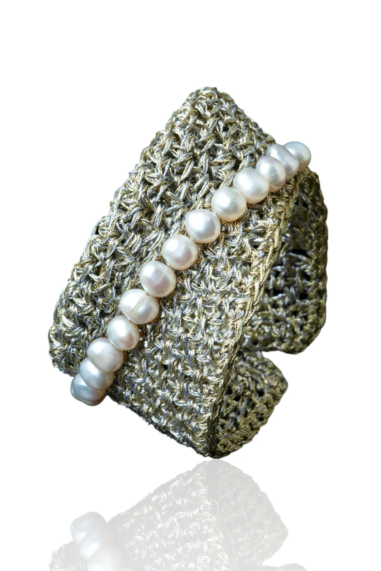 Crochet knit silver bracelet with pearls