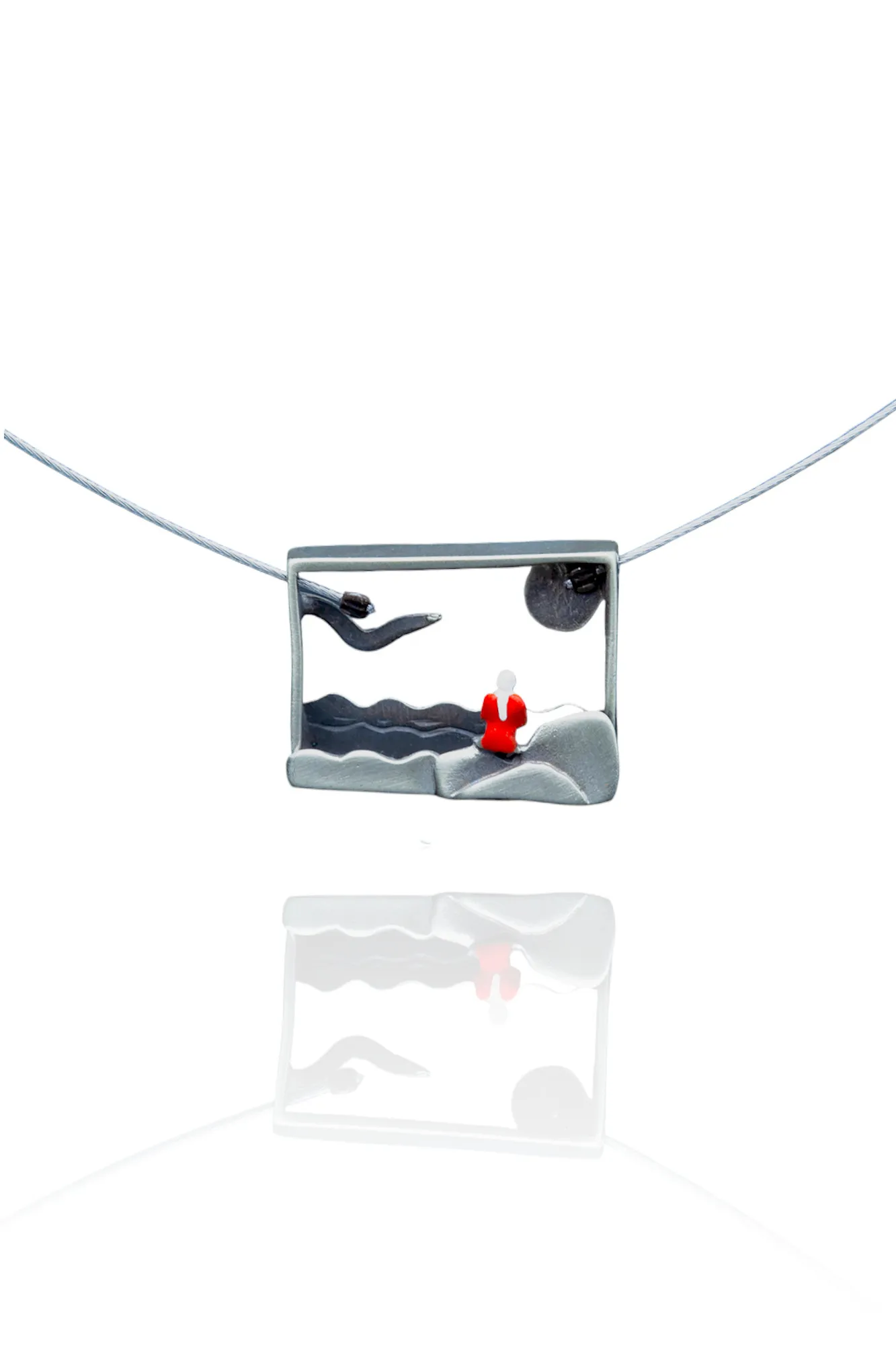 Handmade Jewellery | Sea view silver necklace with miniature figure main