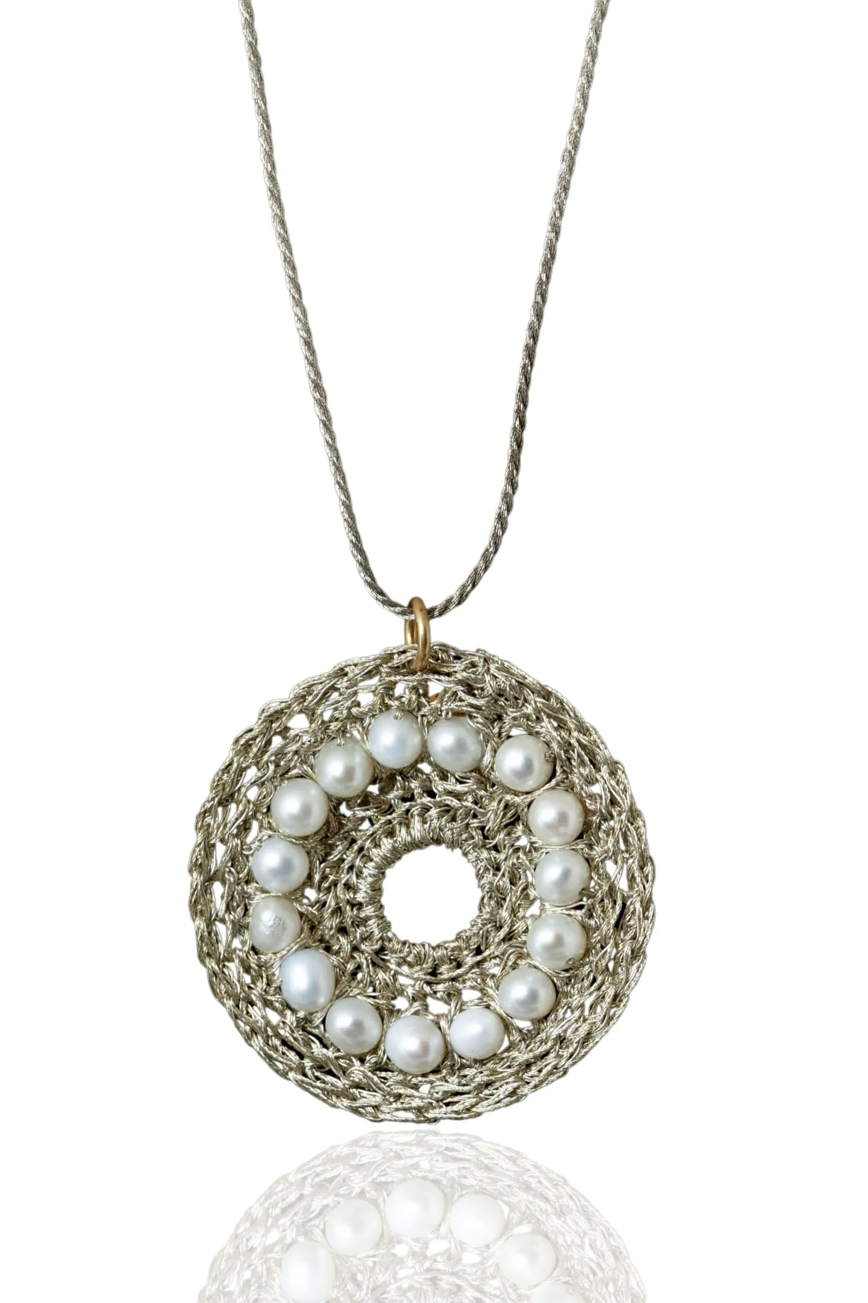 Round crochet knit silver pendant with pearls