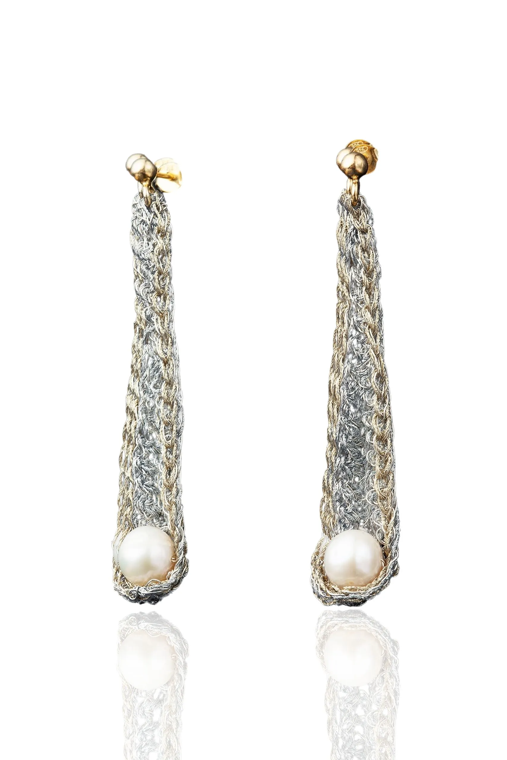 Handmade Jewellery | Crochet knit silver earrings with and pearls main