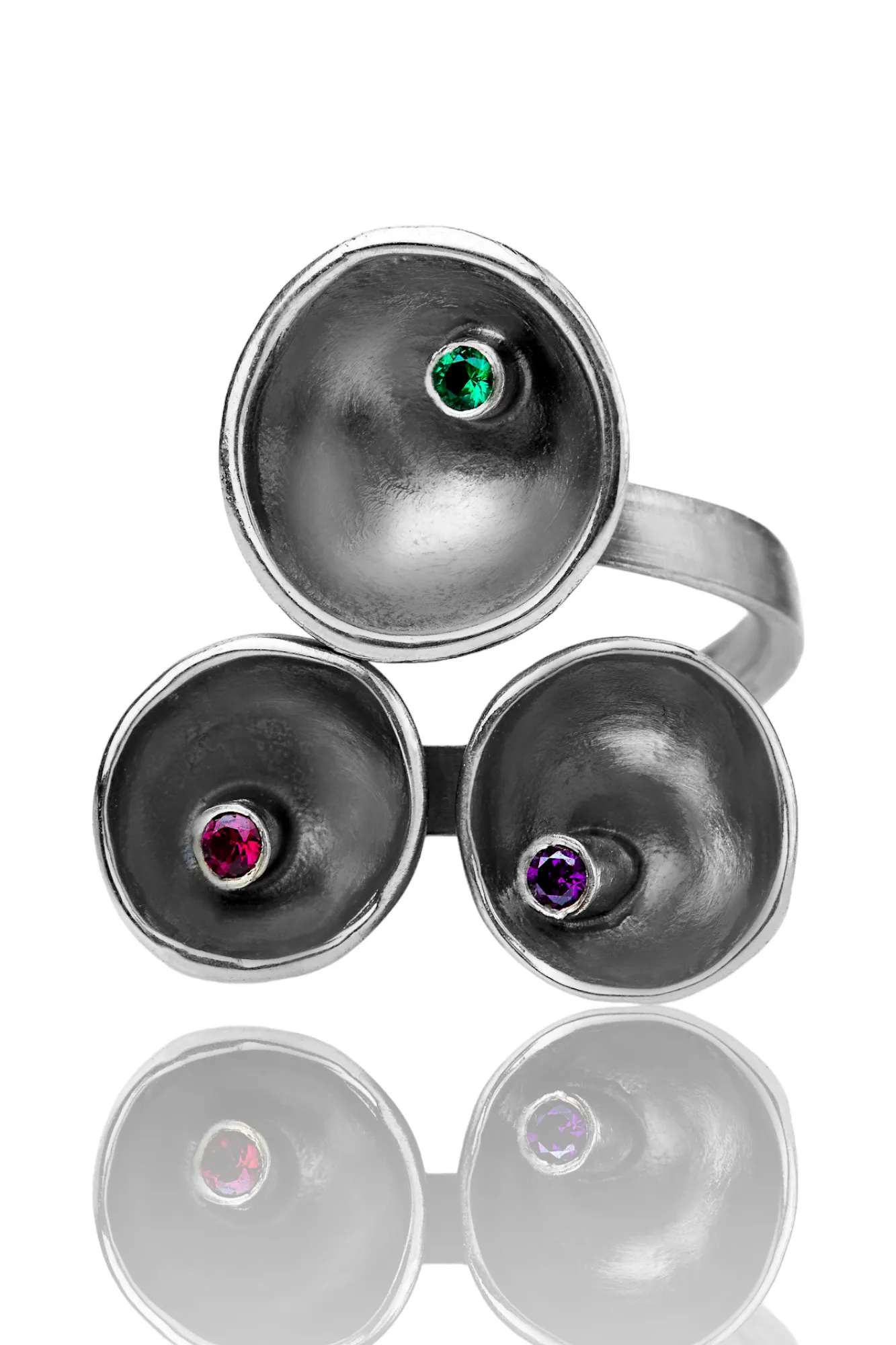 Handmade Jewellery | Handmade oxidized silver ring with green agate, amethyst and garnet main