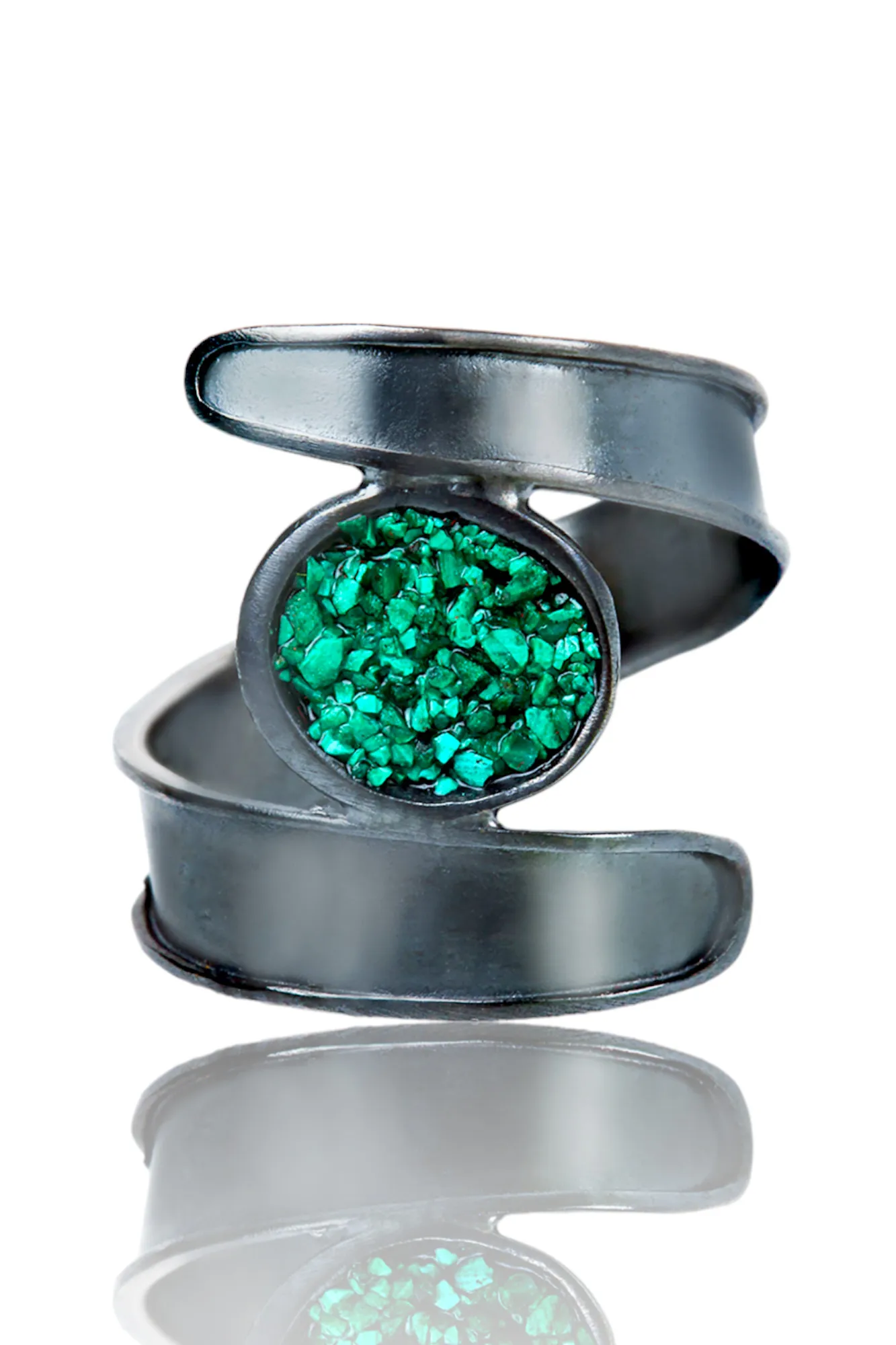 Handmade Jewellery | Handmade oxidized silver ring with malachite gallery 1