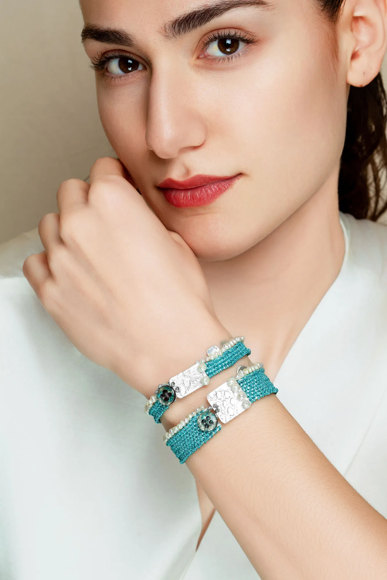 Handmade Jewellery | Woven turquoises bracelet with silver and pearls gallery 1