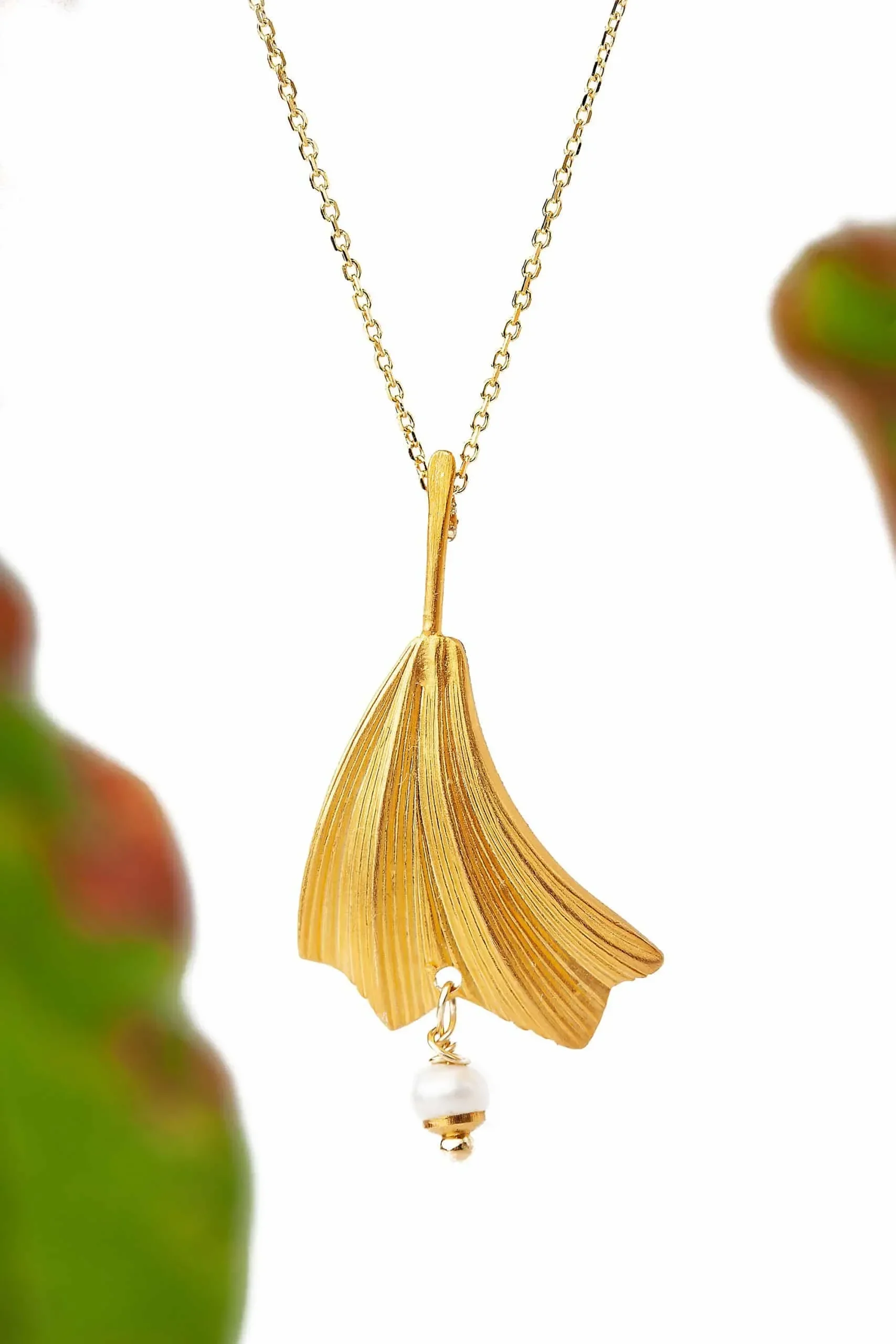 Handmade Jewellery | Leaf gold plated bronze pendant gallery 2