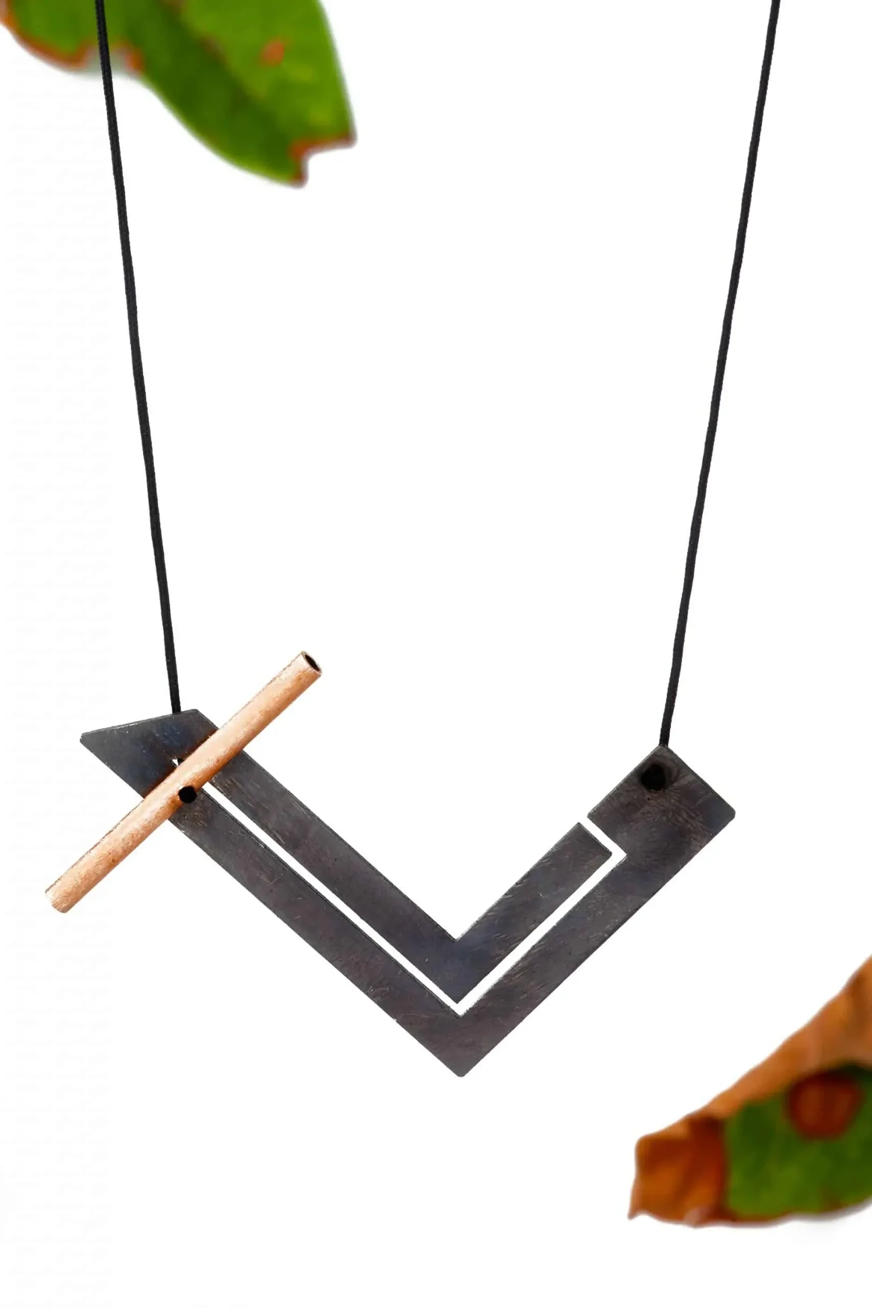 Handmade Jewellery | Minimal round geometric bronze necklace gallery 1