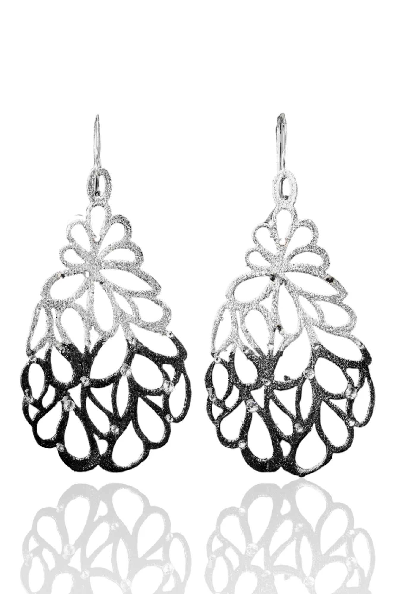 Handmade Jewellery | Leafs rhodium plated bronze earrings main