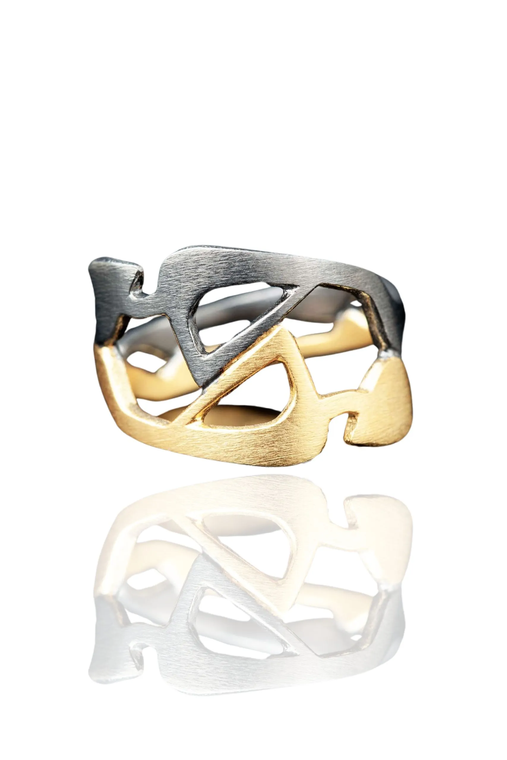 Figure silver gold and black rhodium plated ring