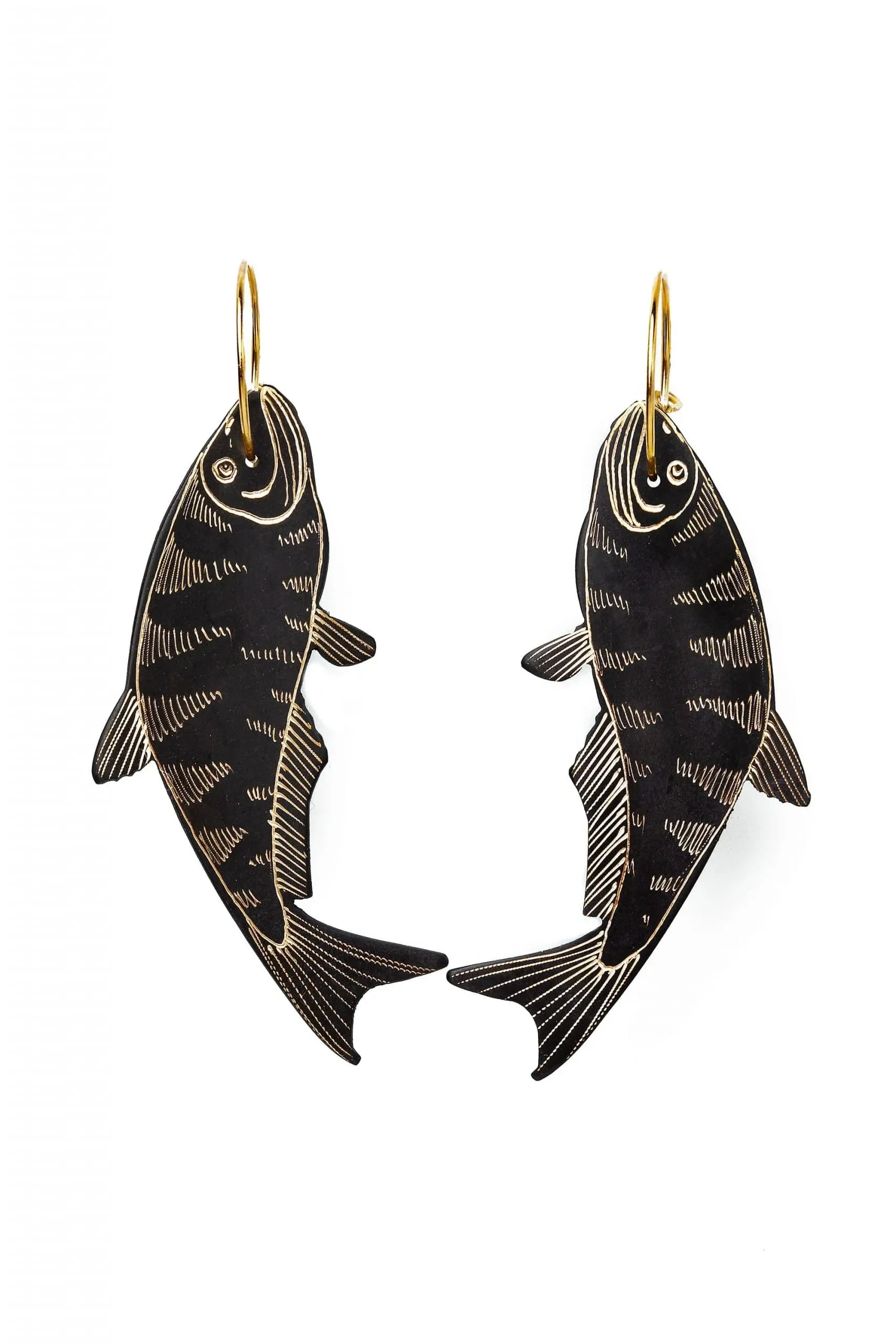 Handmade Jewellery | Fish engraved bronze and silver earrings main