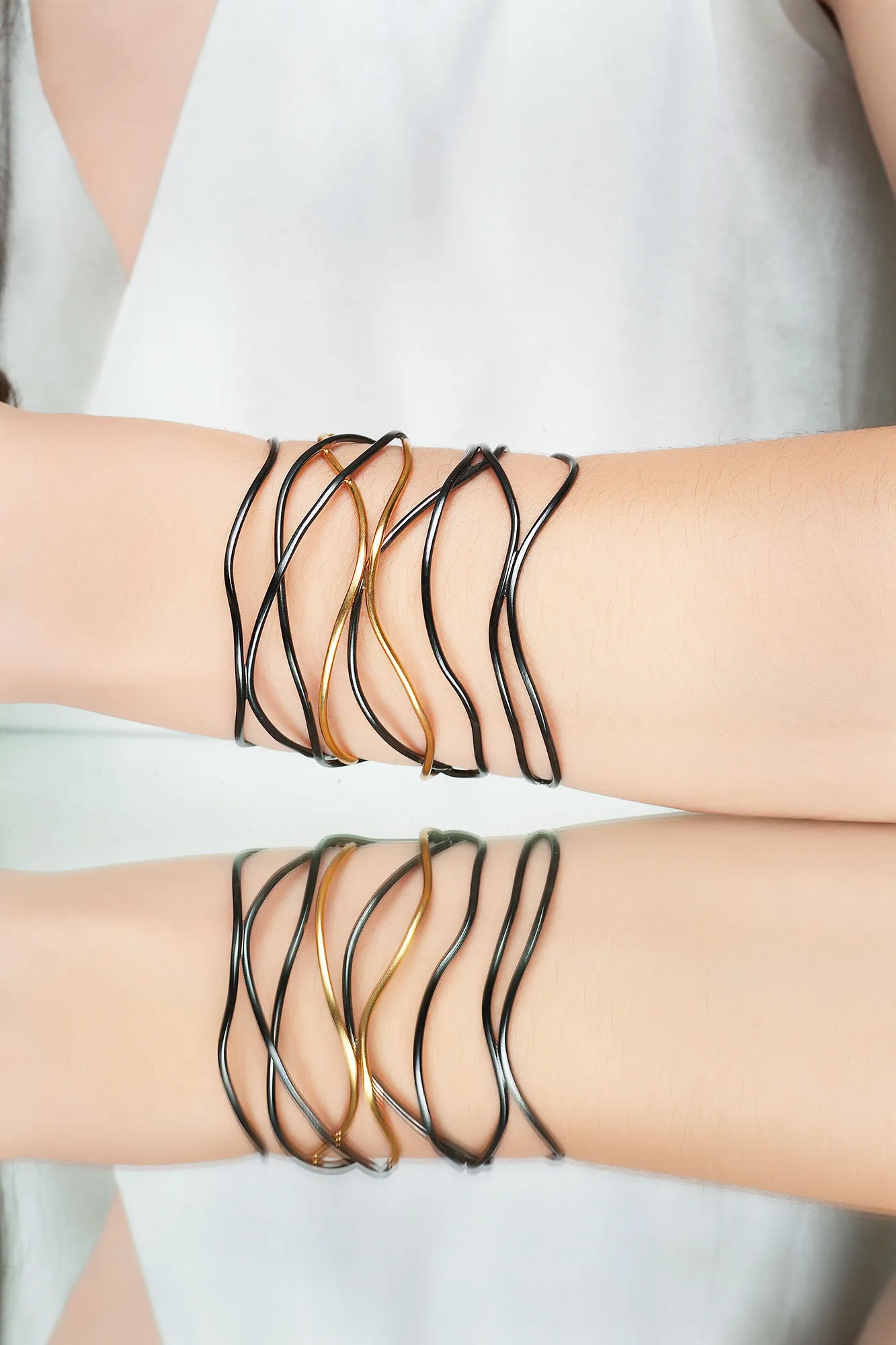 Handmade Jewellery | Waves bronze bracelet gold and black rhodium plated gallery 1