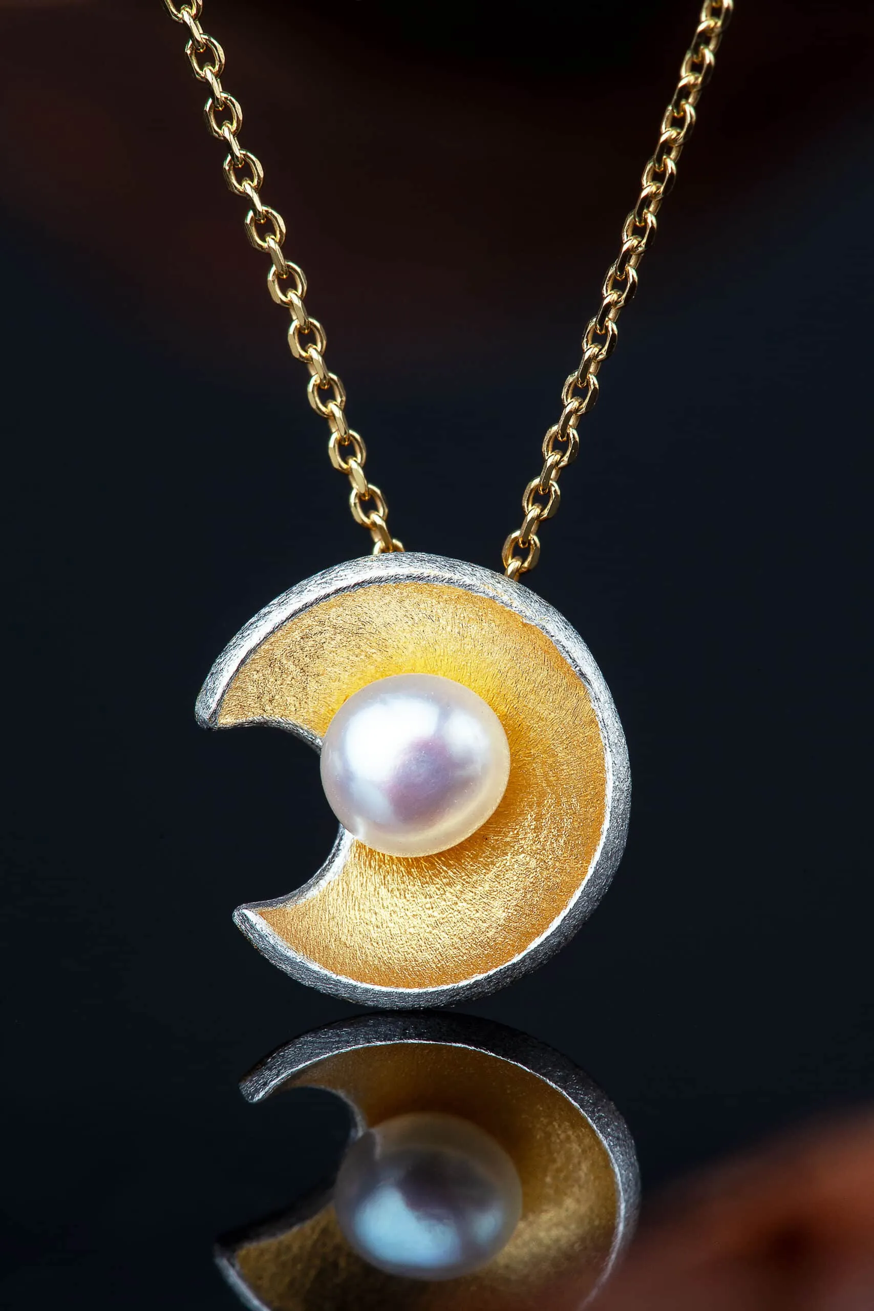 Handmade Jewellery | Round handmade silver necklace with pearl gallery 1