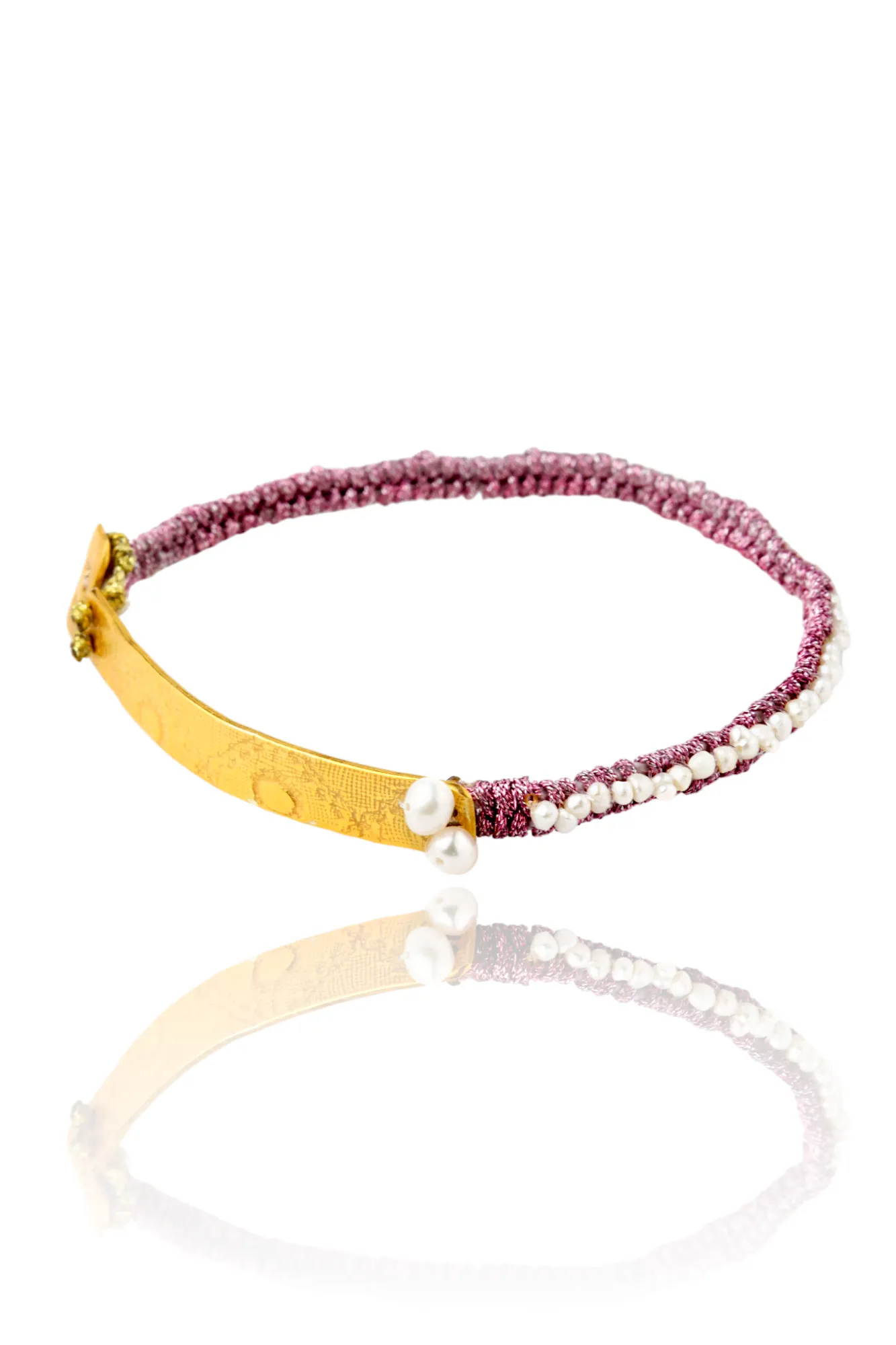 Woven bracelet with gold plated silver and pearls