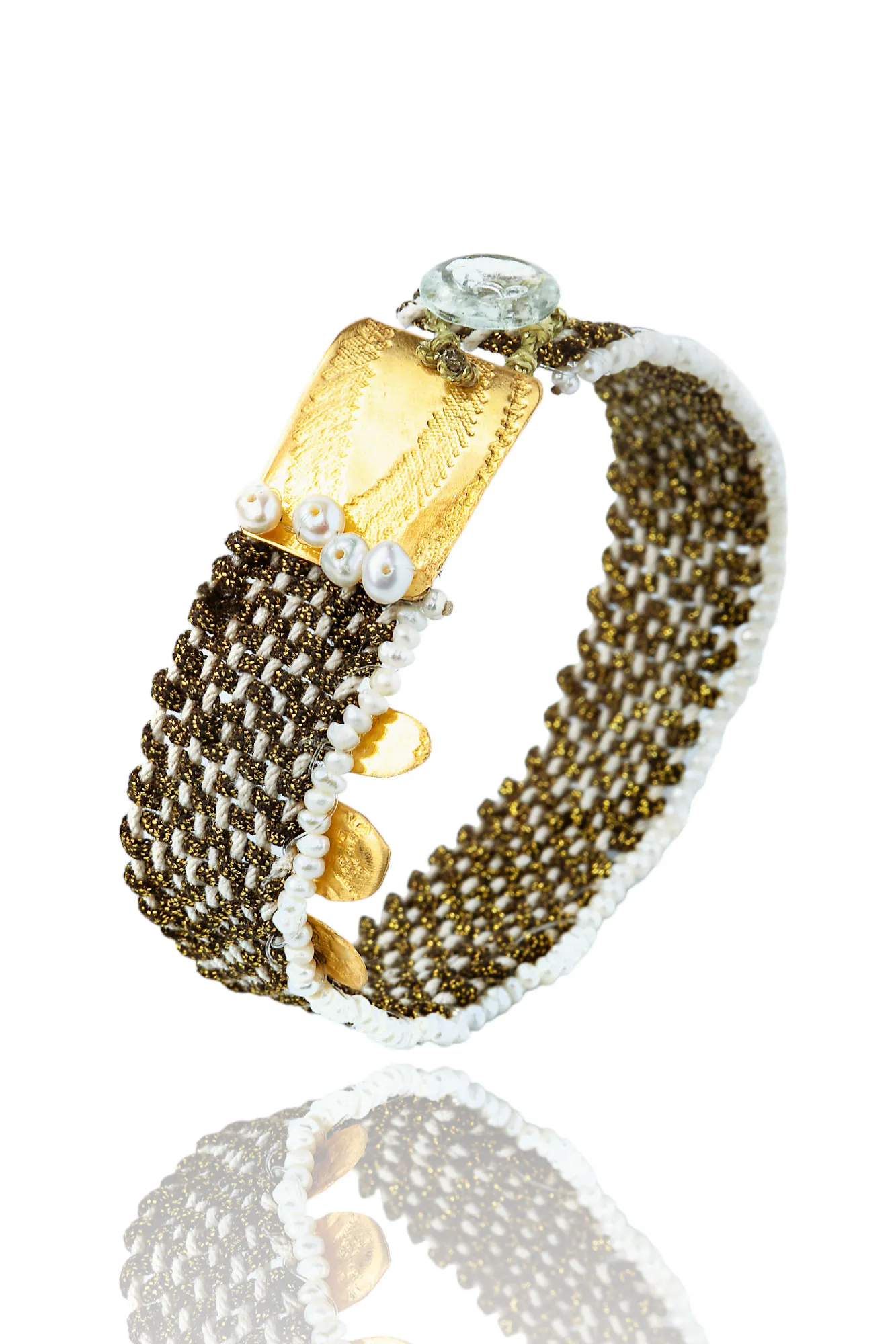 Handmade Jewellery | Woven bracelet with gold plated silver and pearls main