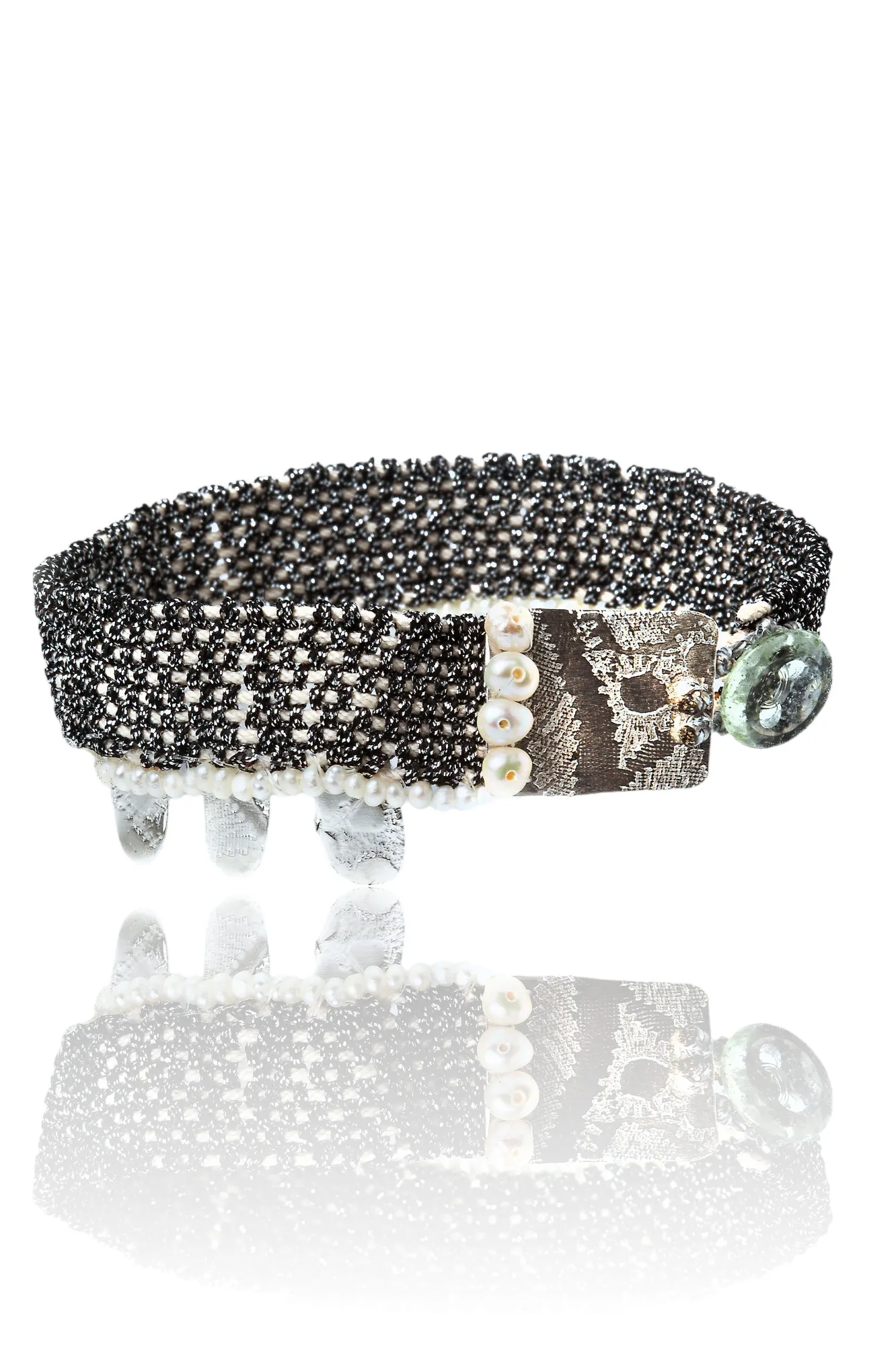 Woven black bracelet with silver and pearls