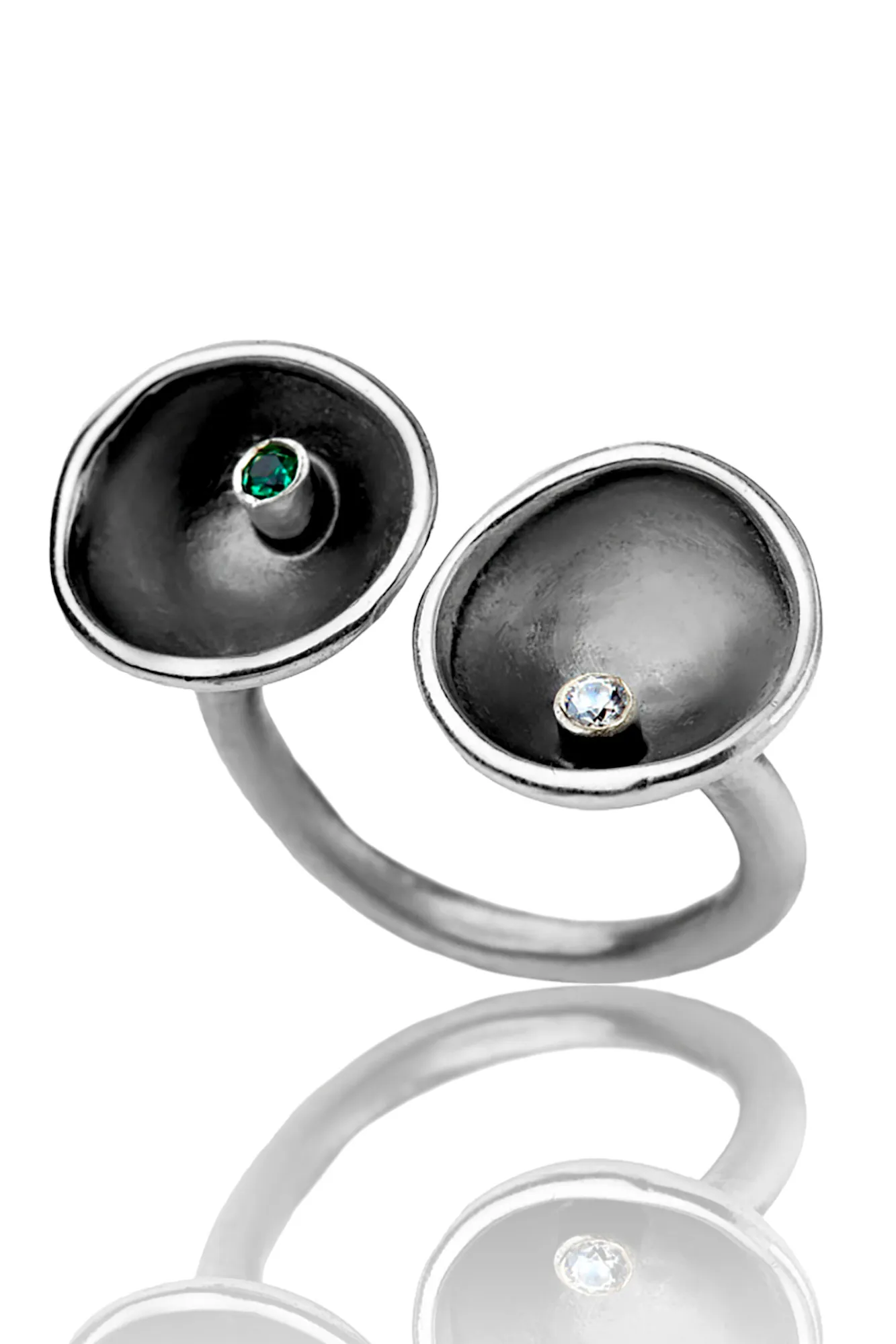 Handmade Jewellery | Silver ring with green agate and zircon main