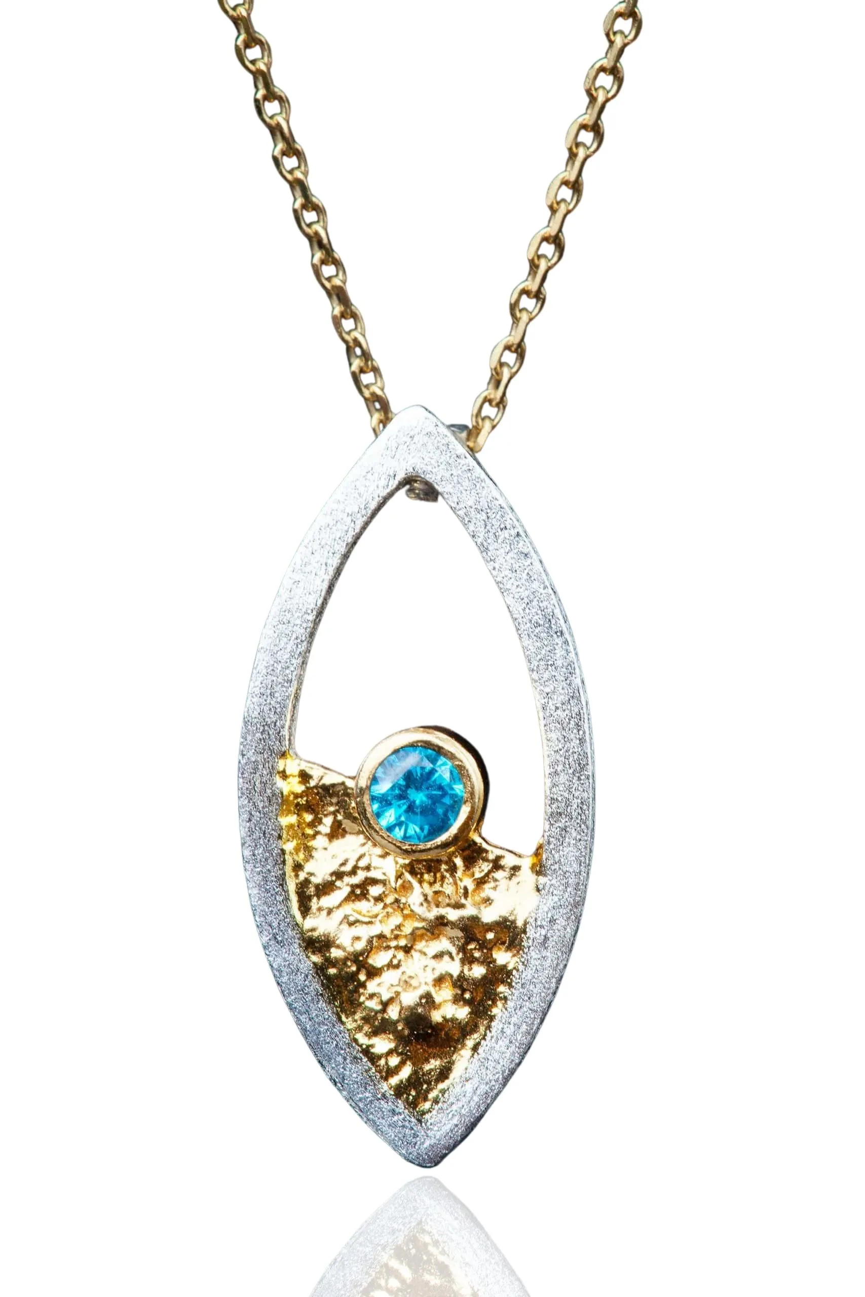 Handmade Jewellery | Oval silver necklace with blue zircon main