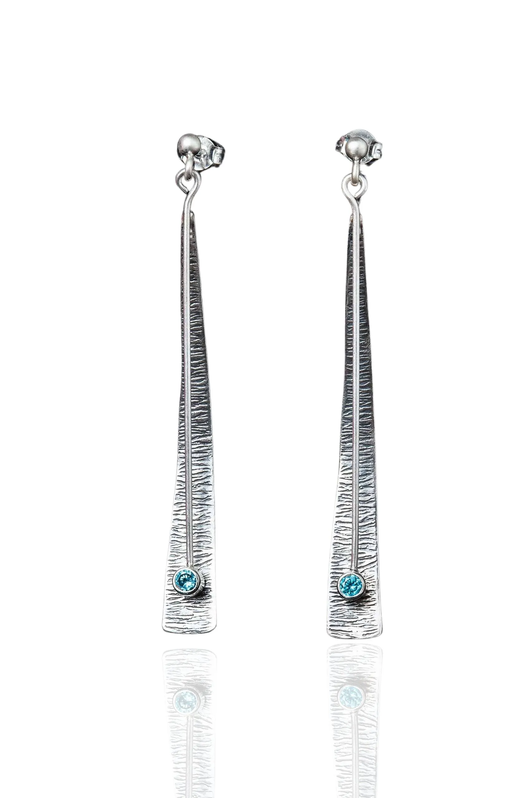 Handmade Jewellery | Triangle silver earrings with blue zircon main