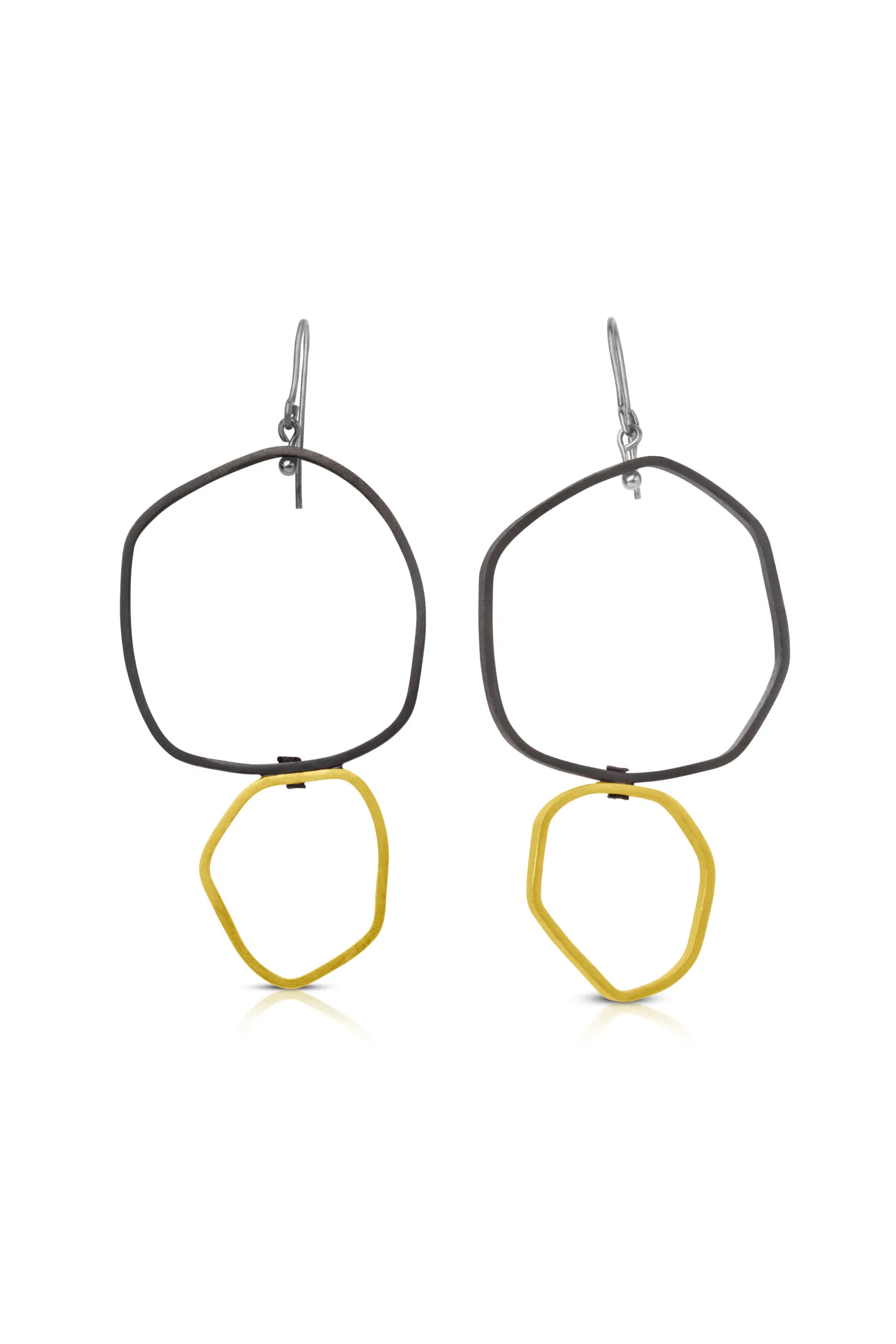 Handmade Jewellery | Minimal handmade gold & black plated earring main