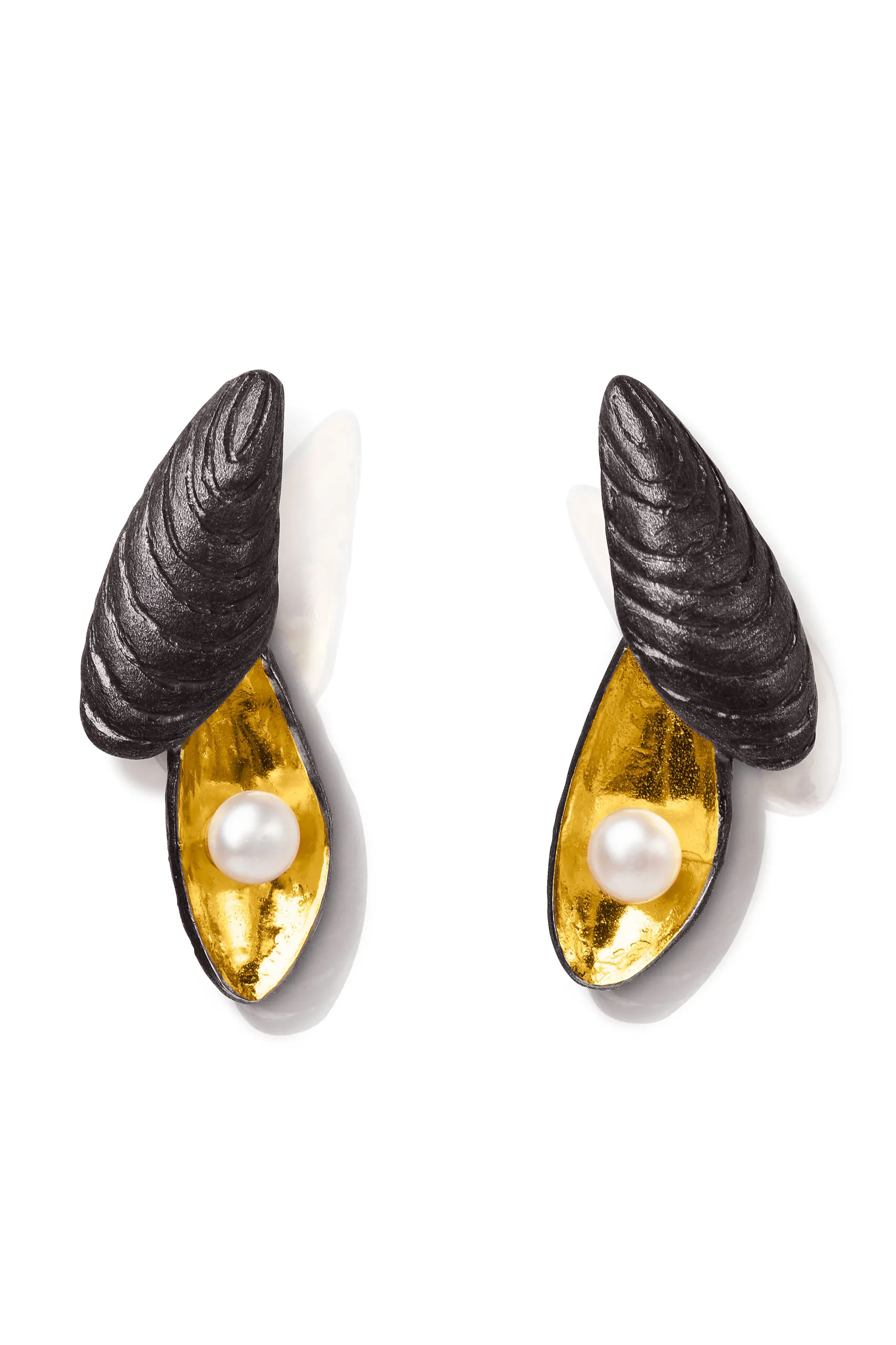 Handmade Jewellery | Seashell handmade gold and black plated silver earrings main