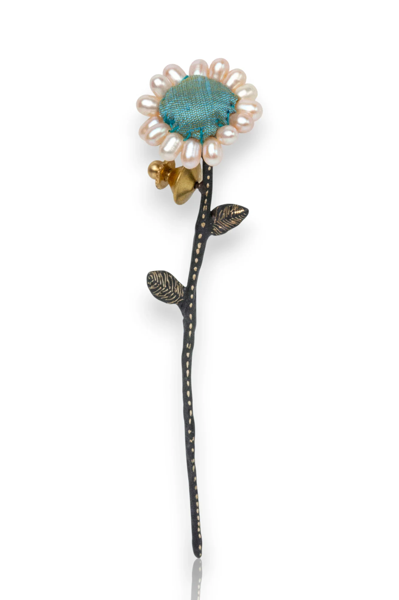 Handmade Jewellery | Flower handmade brooch with pearls main