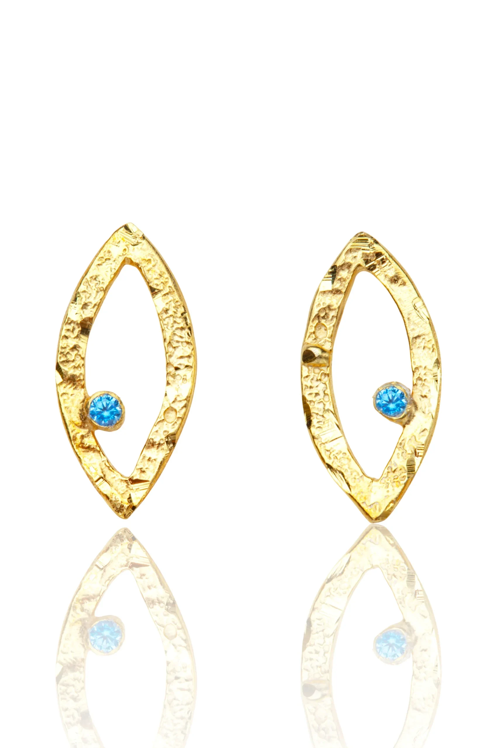 Handmade Jewellery | Minimal Leaf textured silver earrings main